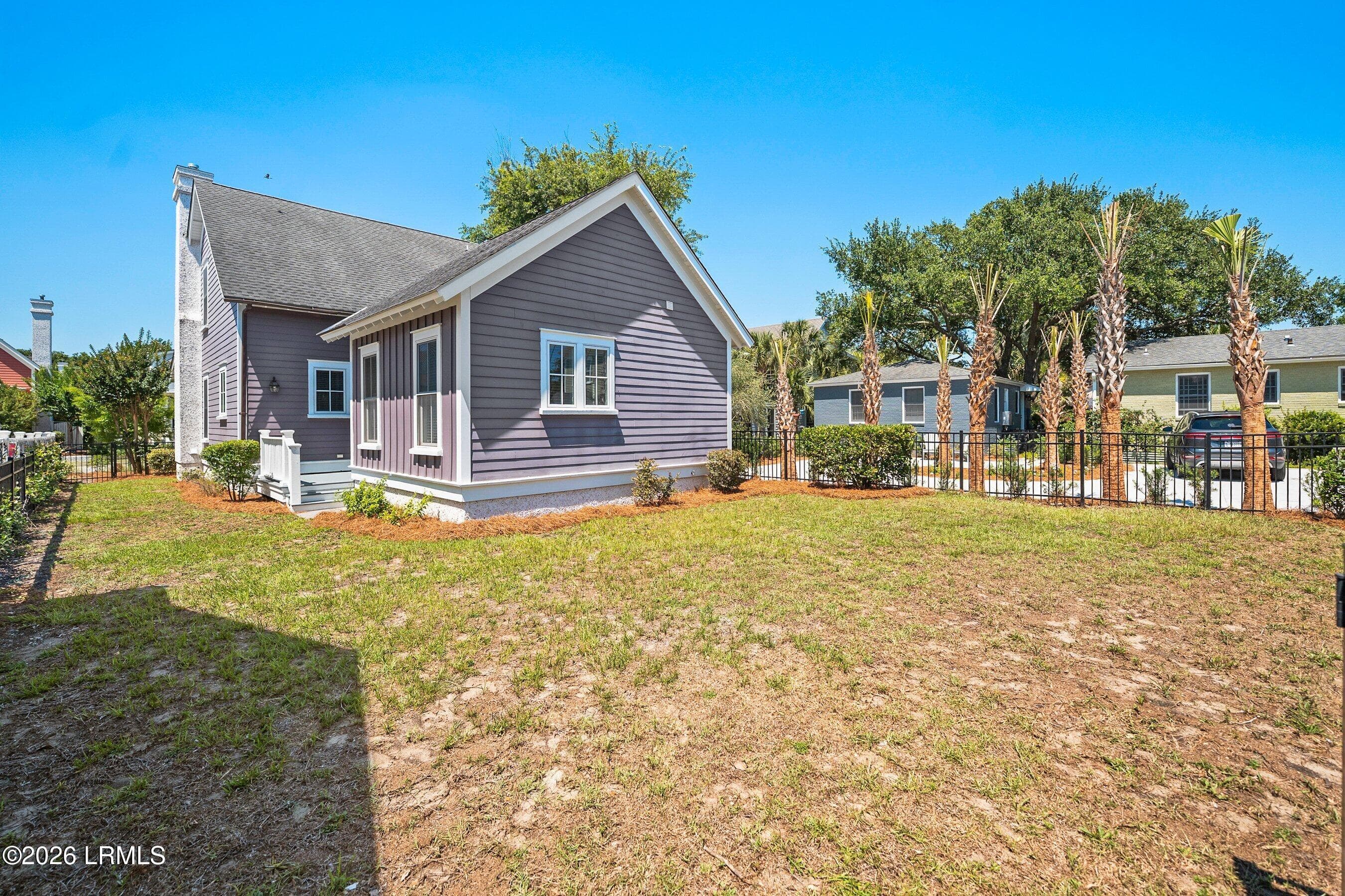 DSC09525-238.jpg-SMALL - 1604 Prince Street, Beaufort, SC 29902