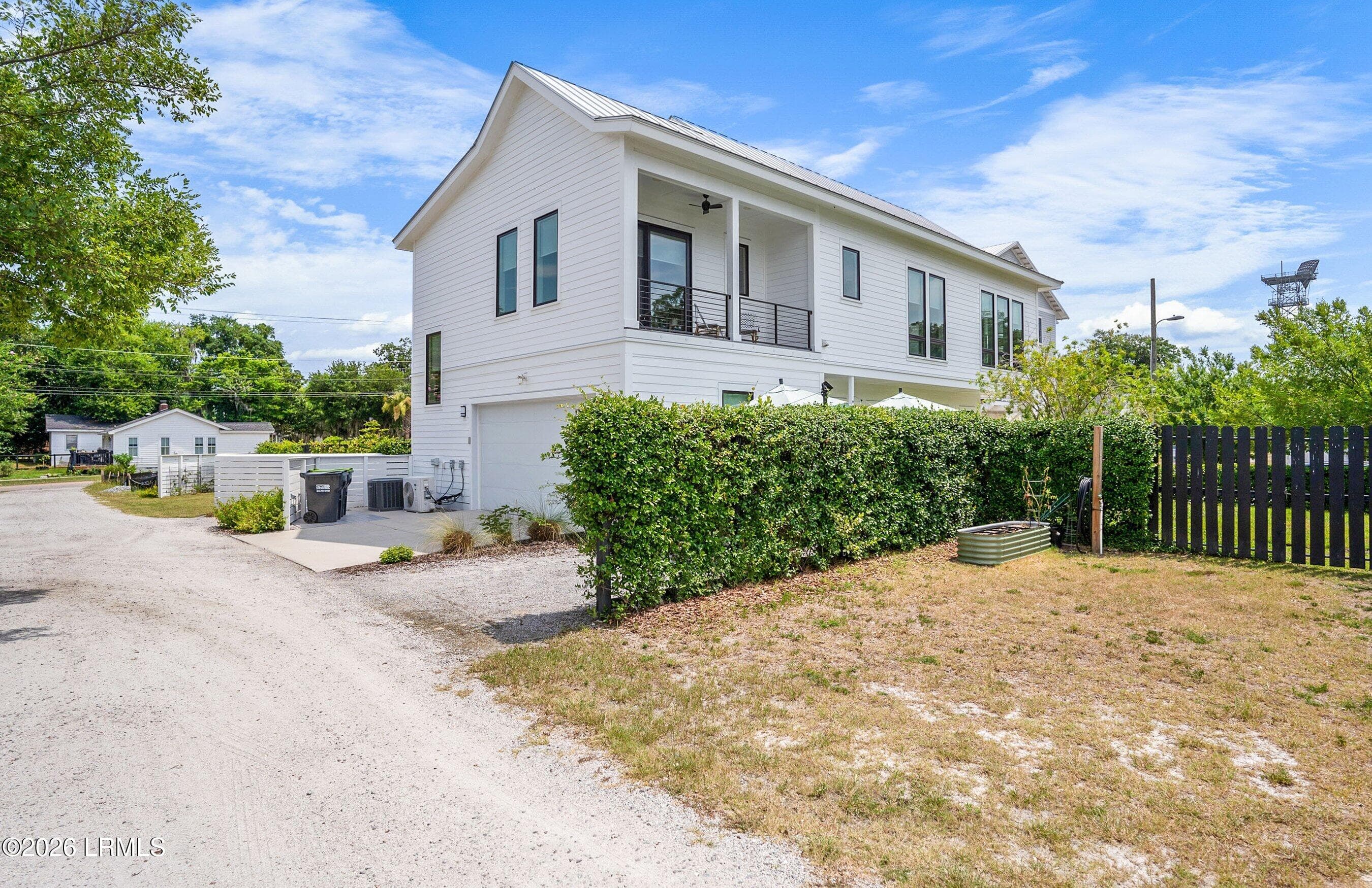 DSC05835-313-1.jpg-SMALL - 706 Bladen Street, Beaufort, SC 29902