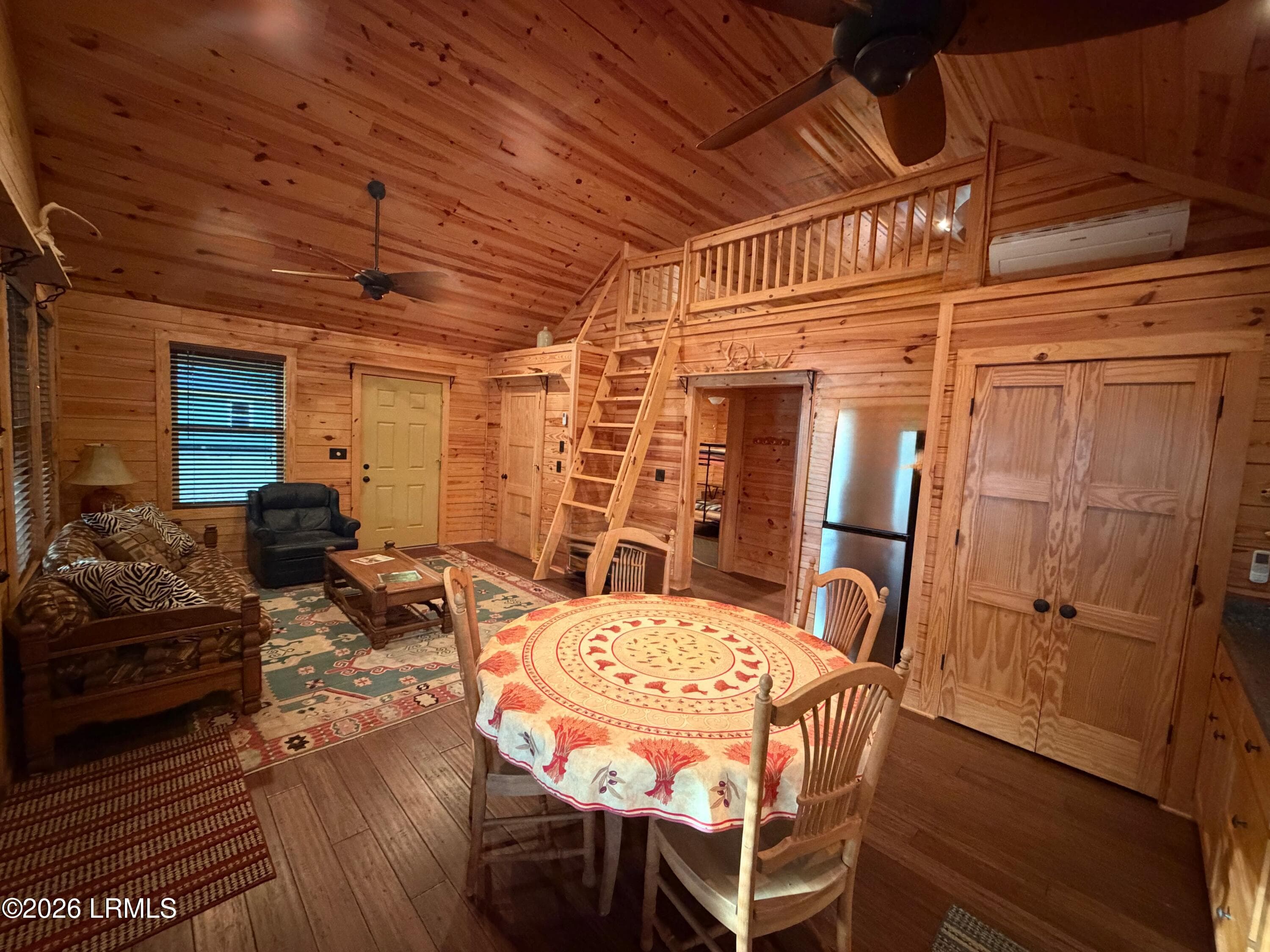 8 - 0 S Fenwick Island, Green Pond, SC 29446