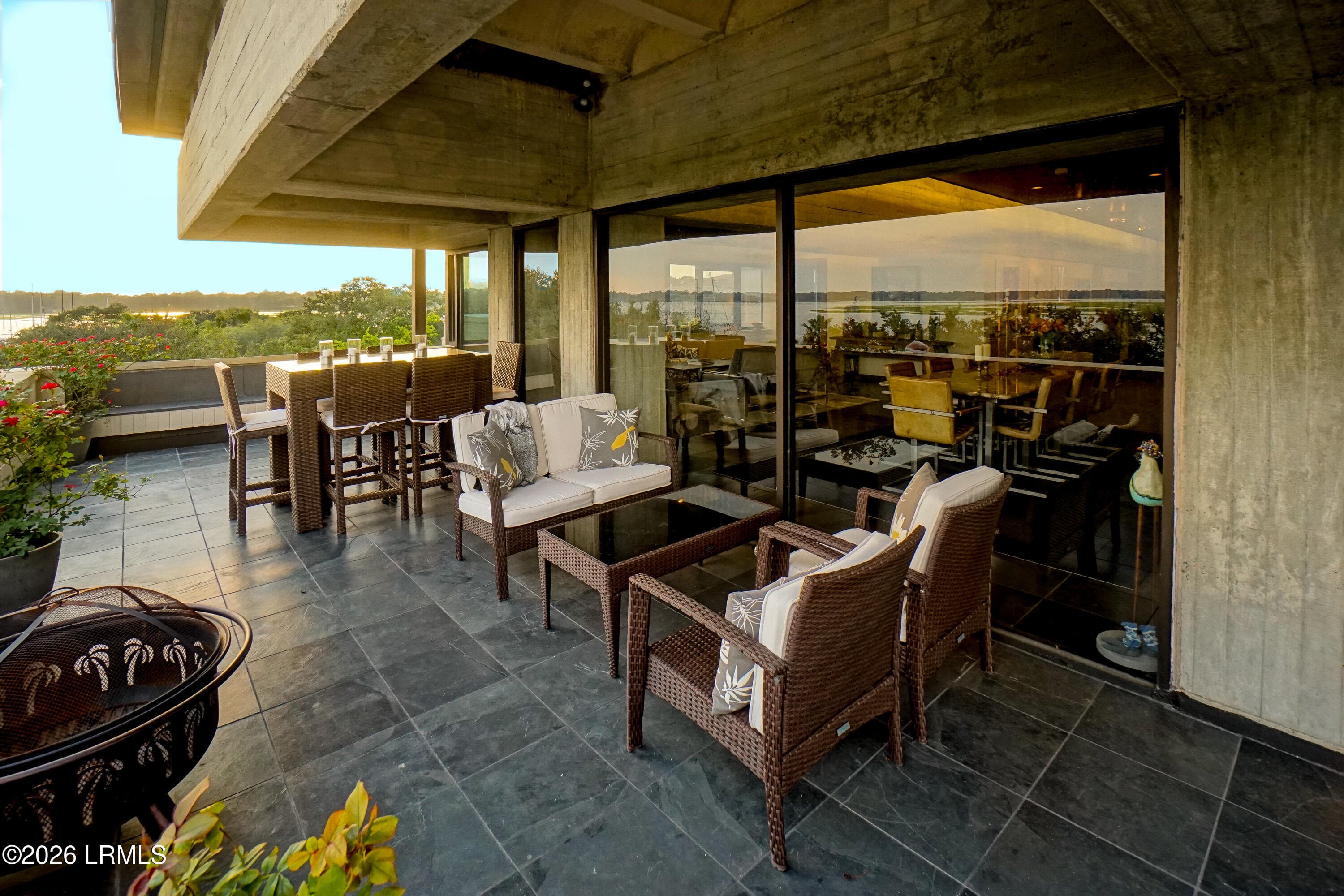 Covered waterside deck - 916 Bay Street, Beaufort, SC 29902