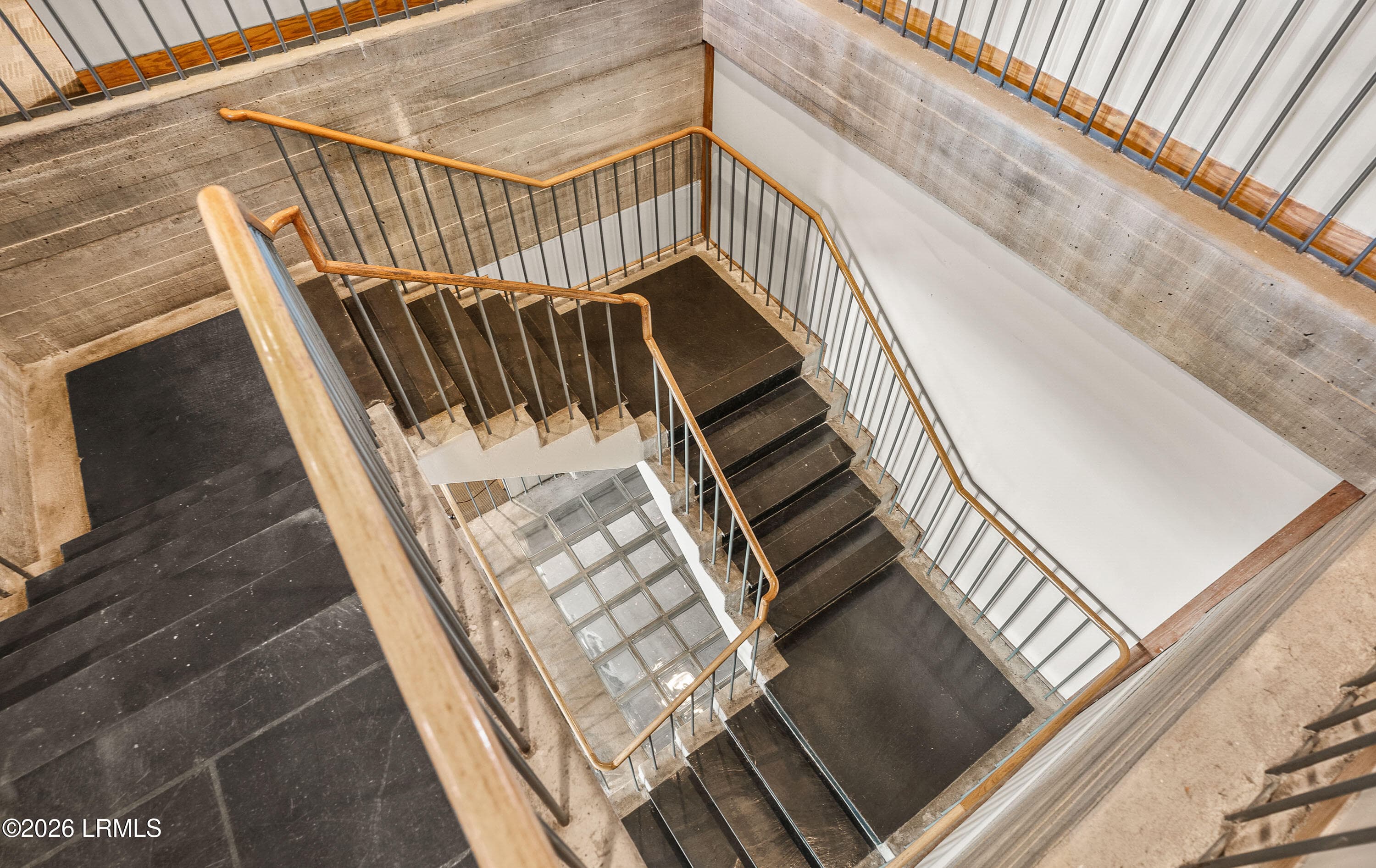 Stairs - 916 Bay Street, Beaufort, SC 29902