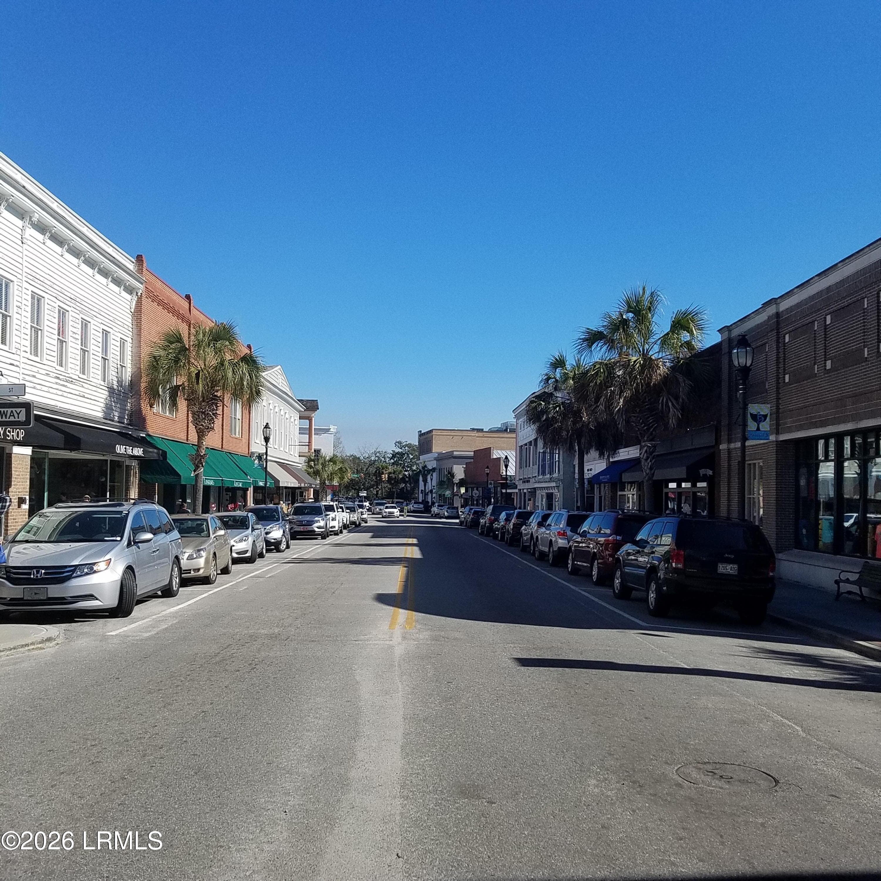 Downtown Bay Street - 916 Bay Street, Beaufort, SC 29902