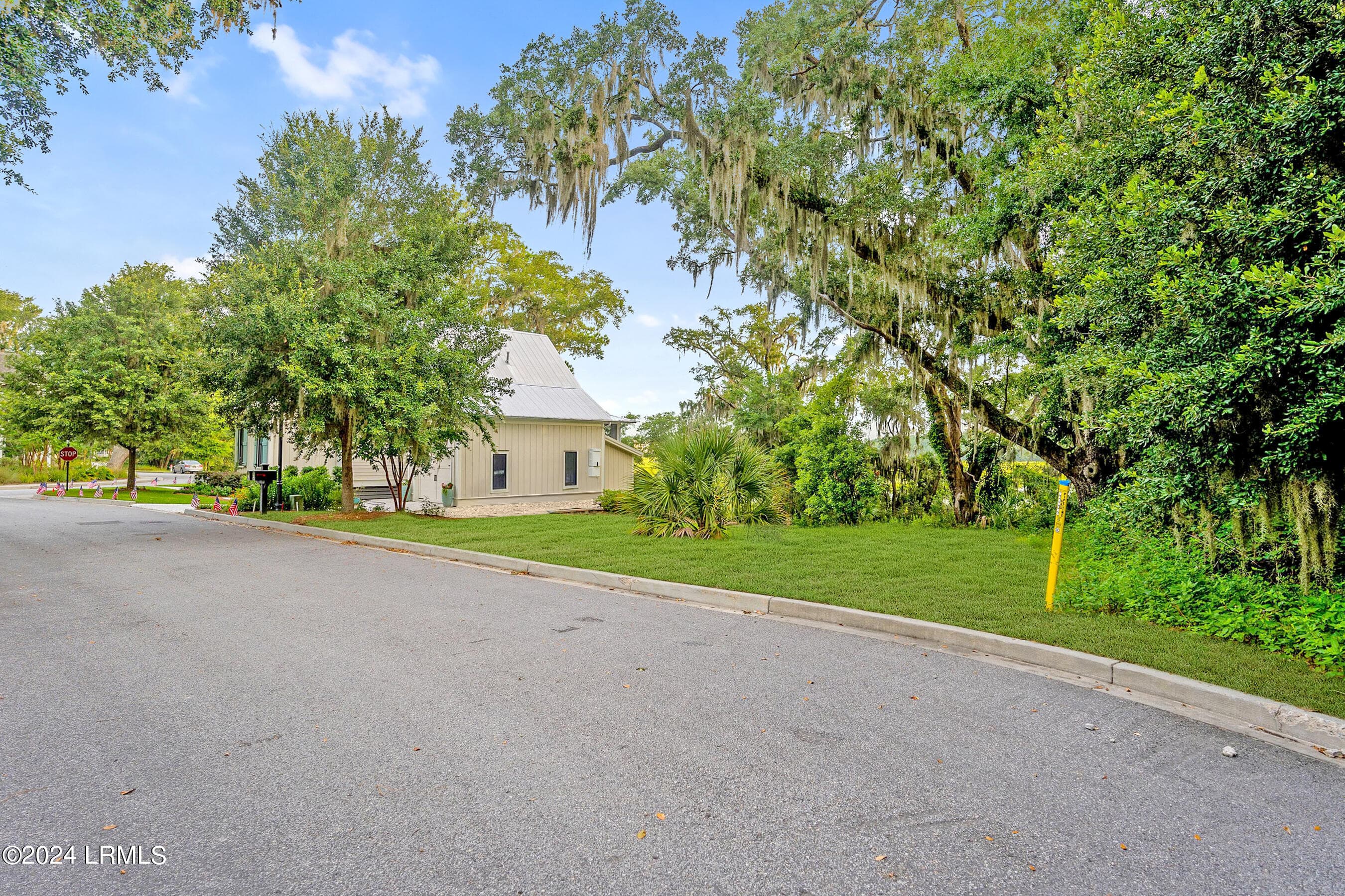 DSC07445-38-HDR-1.jpg-SMALL - 2 Creeks End Lane, Beaufort, SC 29902