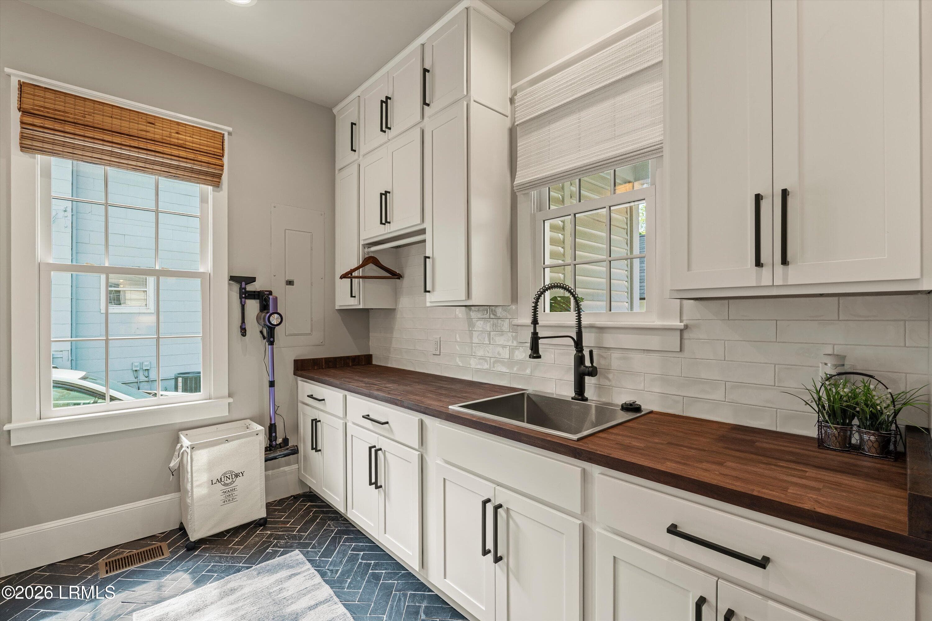 36-808 Washington St - 808 Washington Street, Beaufort, SC 29902