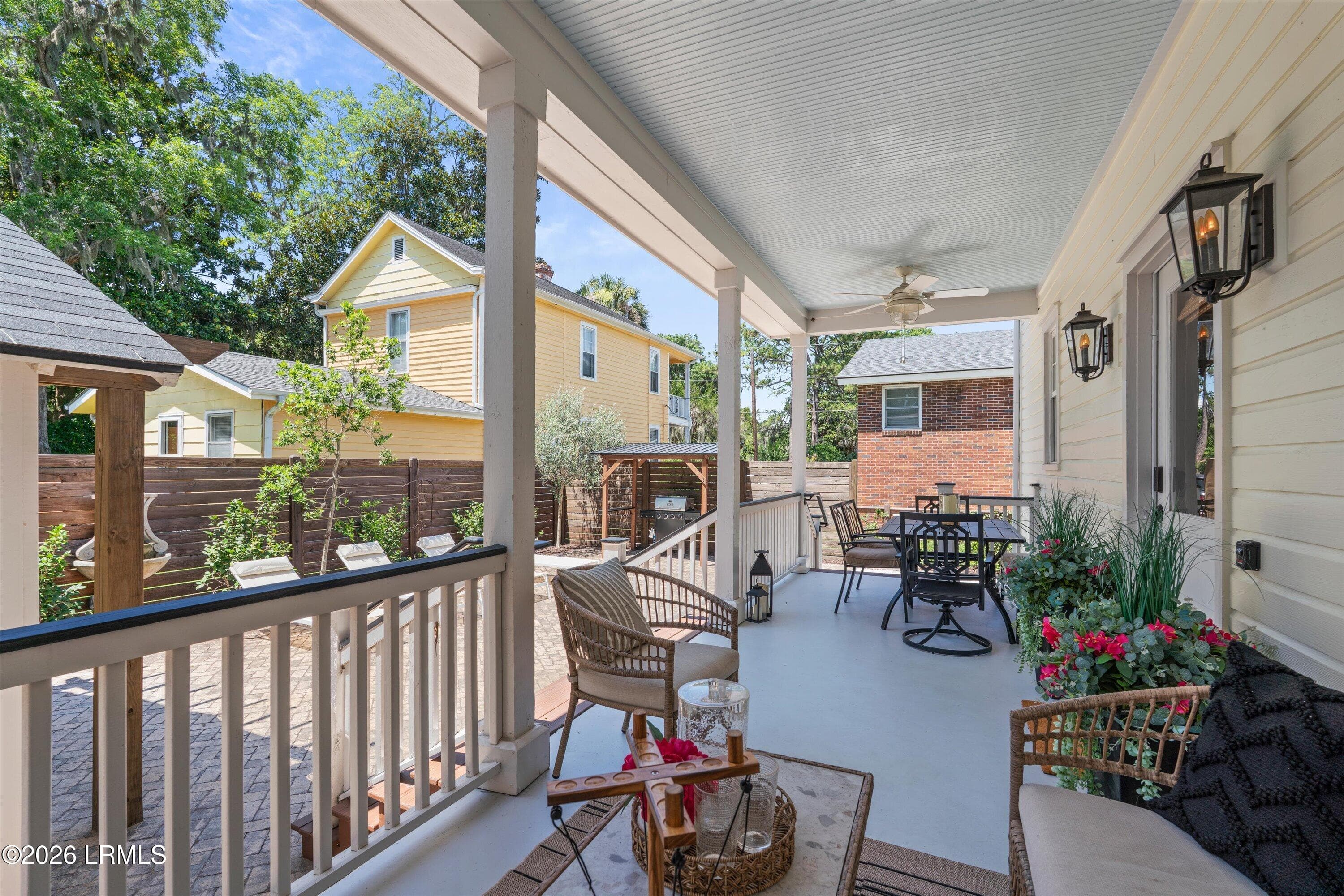 56-808 Washington St - 808 Washington Street, Beaufort, SC 29902