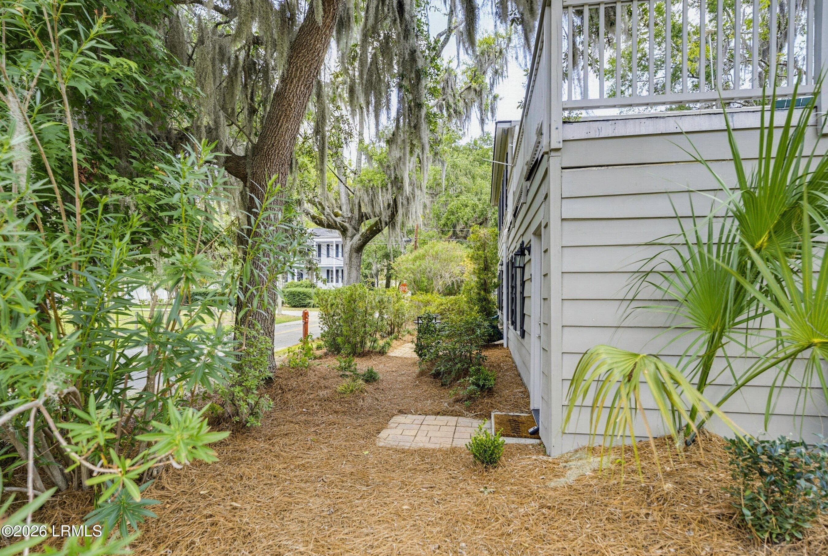 DSC09448.jpg-SMALL - 710 Prince Street, Beaufort, SC 29902