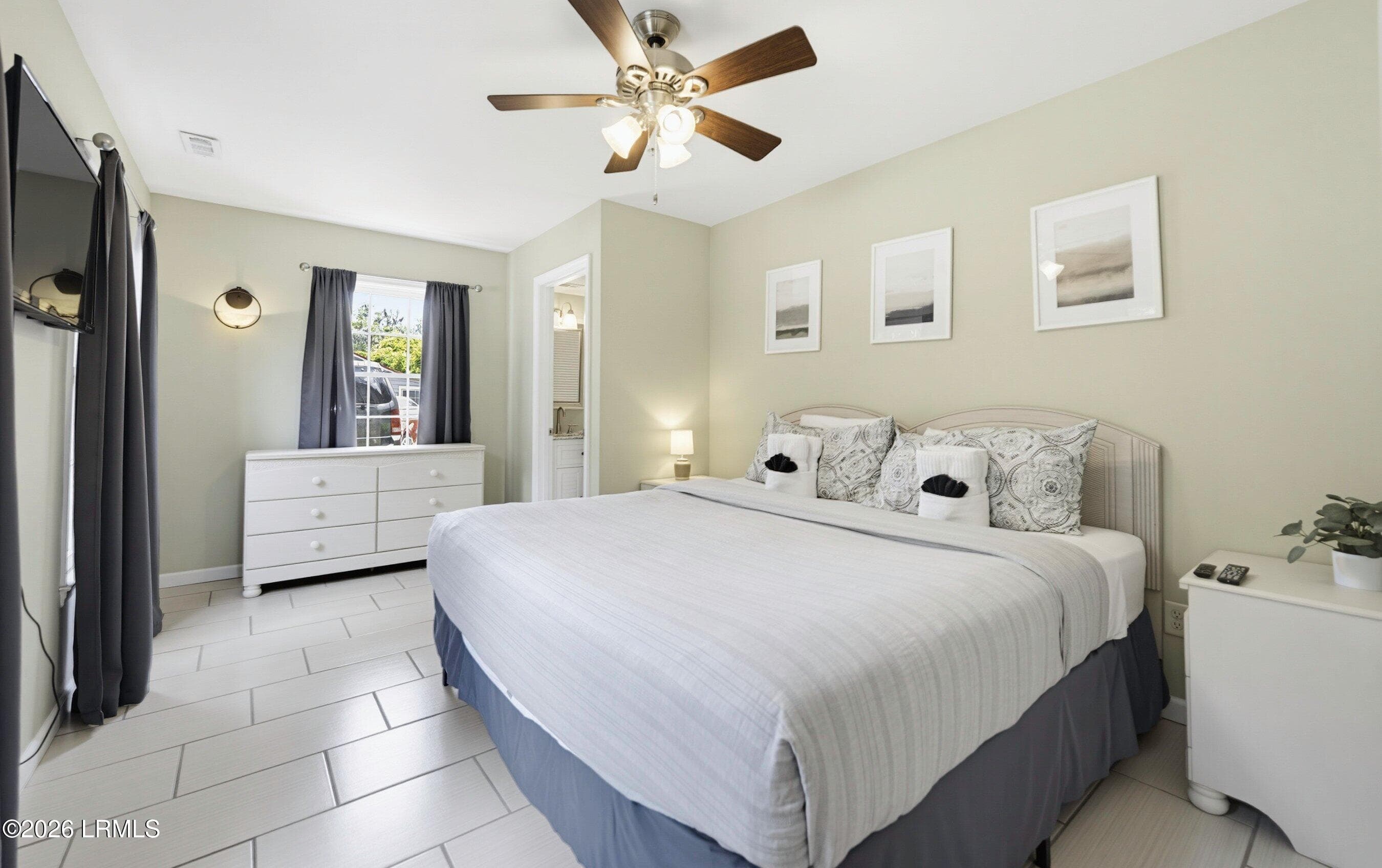 DSC09518.jpg-SMALL - 710 Prince Street, Beaufort, SC 29902