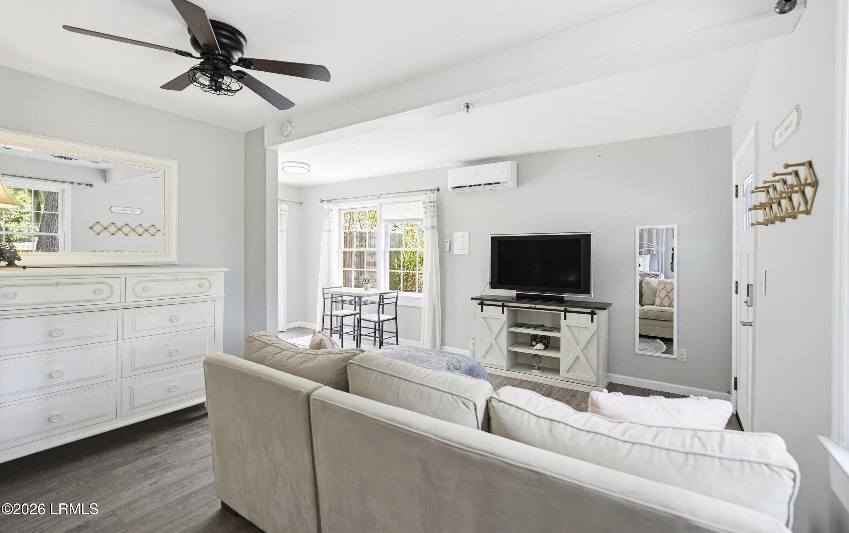 DSC09558.jpg-SMALL - 710 Prince Street, Beaufort, SC 29902