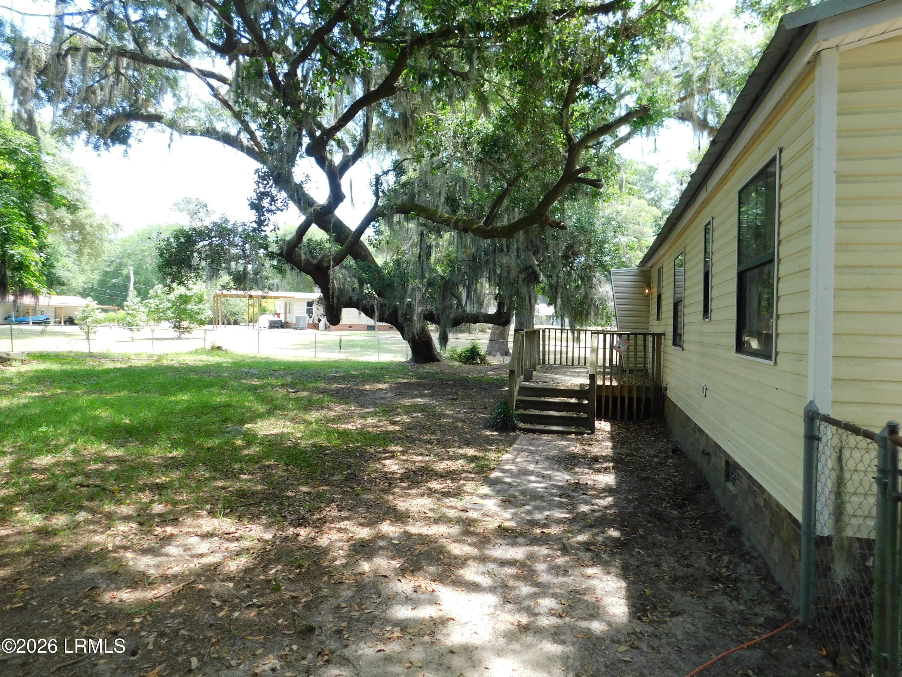 DSCN6940[1] - 911 Grant Street, Beaufort, SC 29906, Beaufort