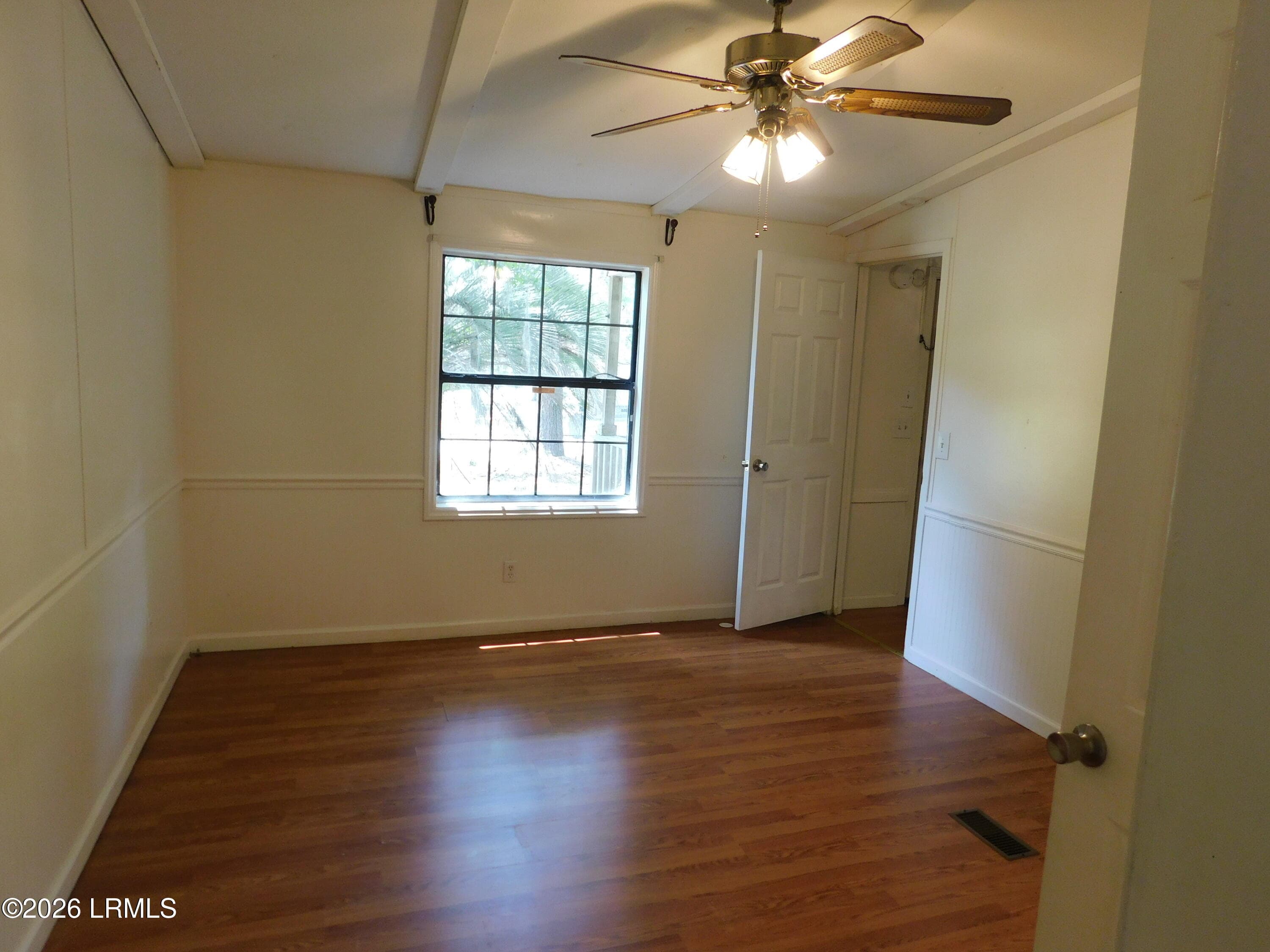 DSCN6992[1] - 911 Grant Street, Beaufort, SC 29906, Beaufort