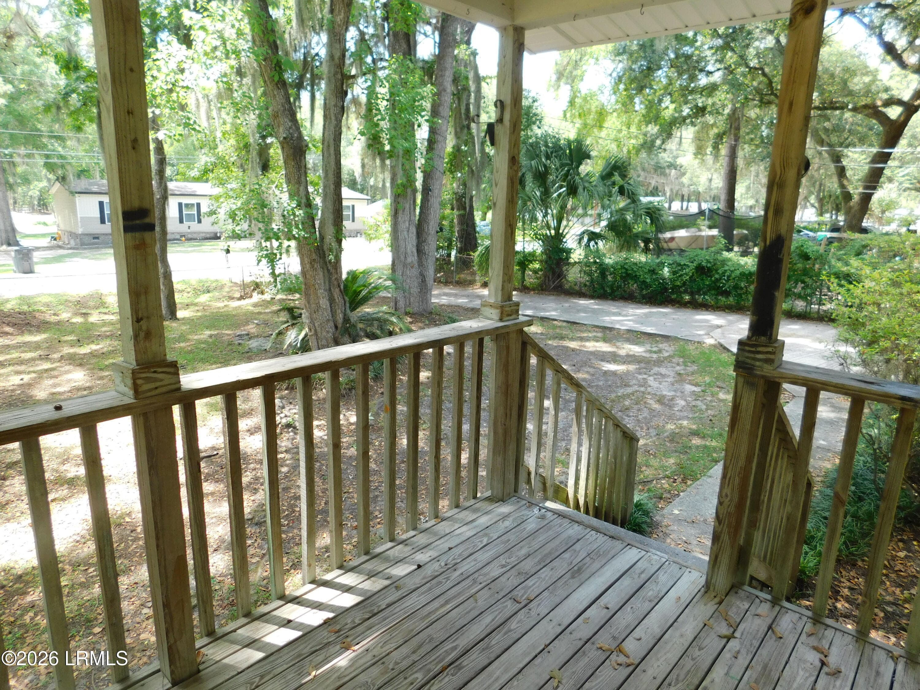 DSCN7020[1] - 911 Grant Street, Beaufort, SC 29906, Beaufort