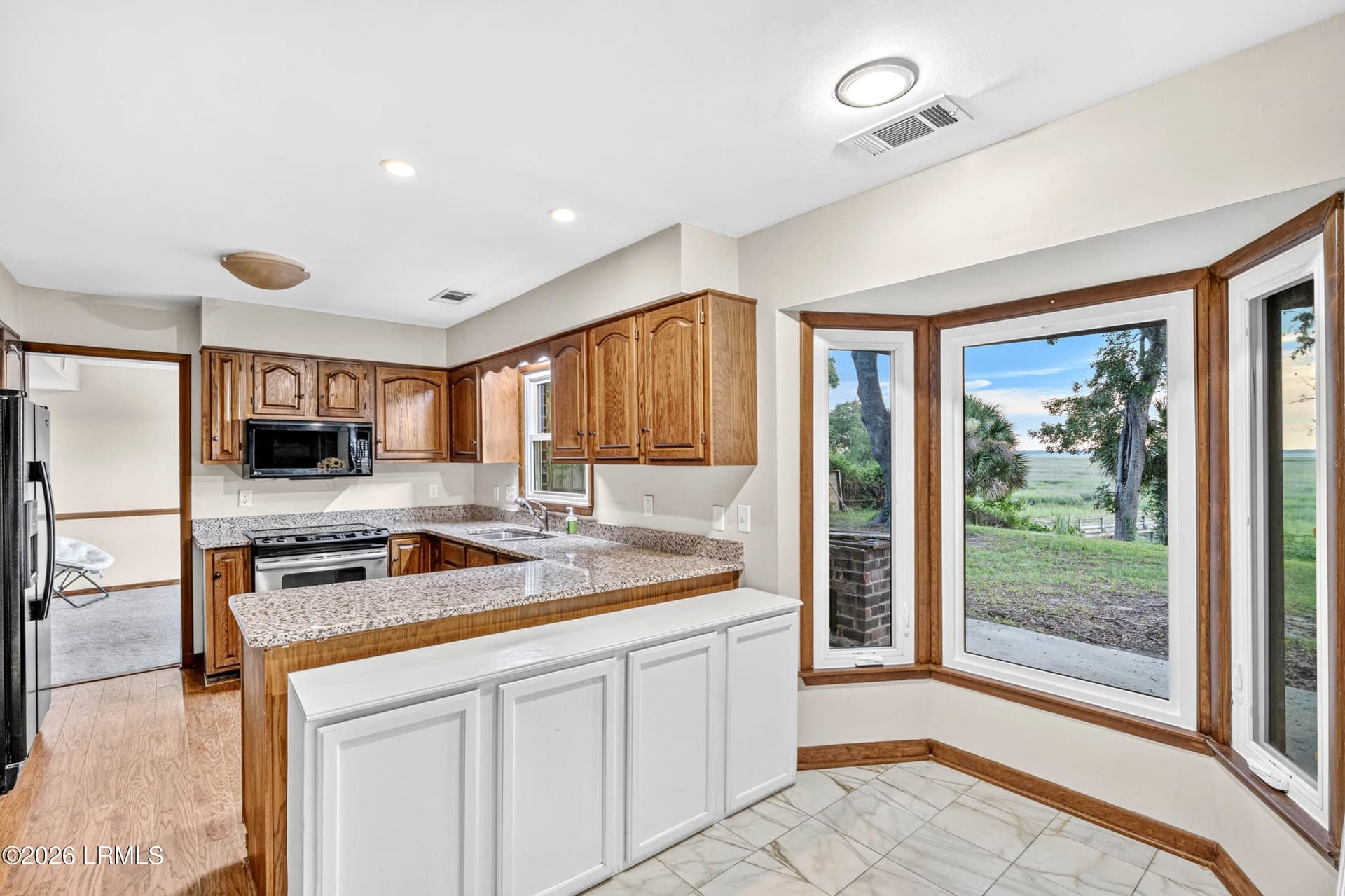 Breakfast Nook 2 - 6823 Oakmont Drive, Beaufort, SC 29906