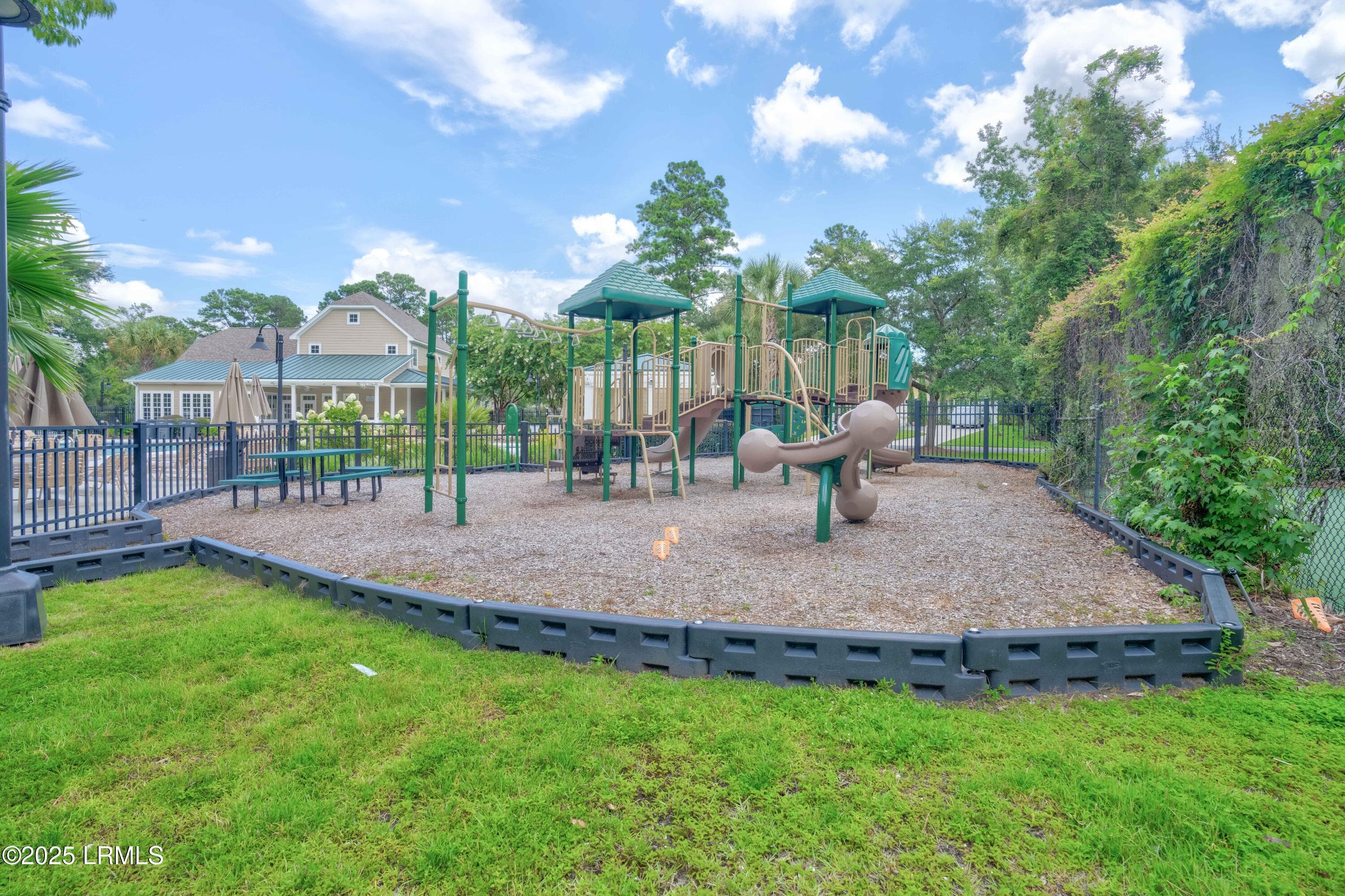 Island West (11 of 24) - 4 Tybee Island Court, Bluffton, SC 29910