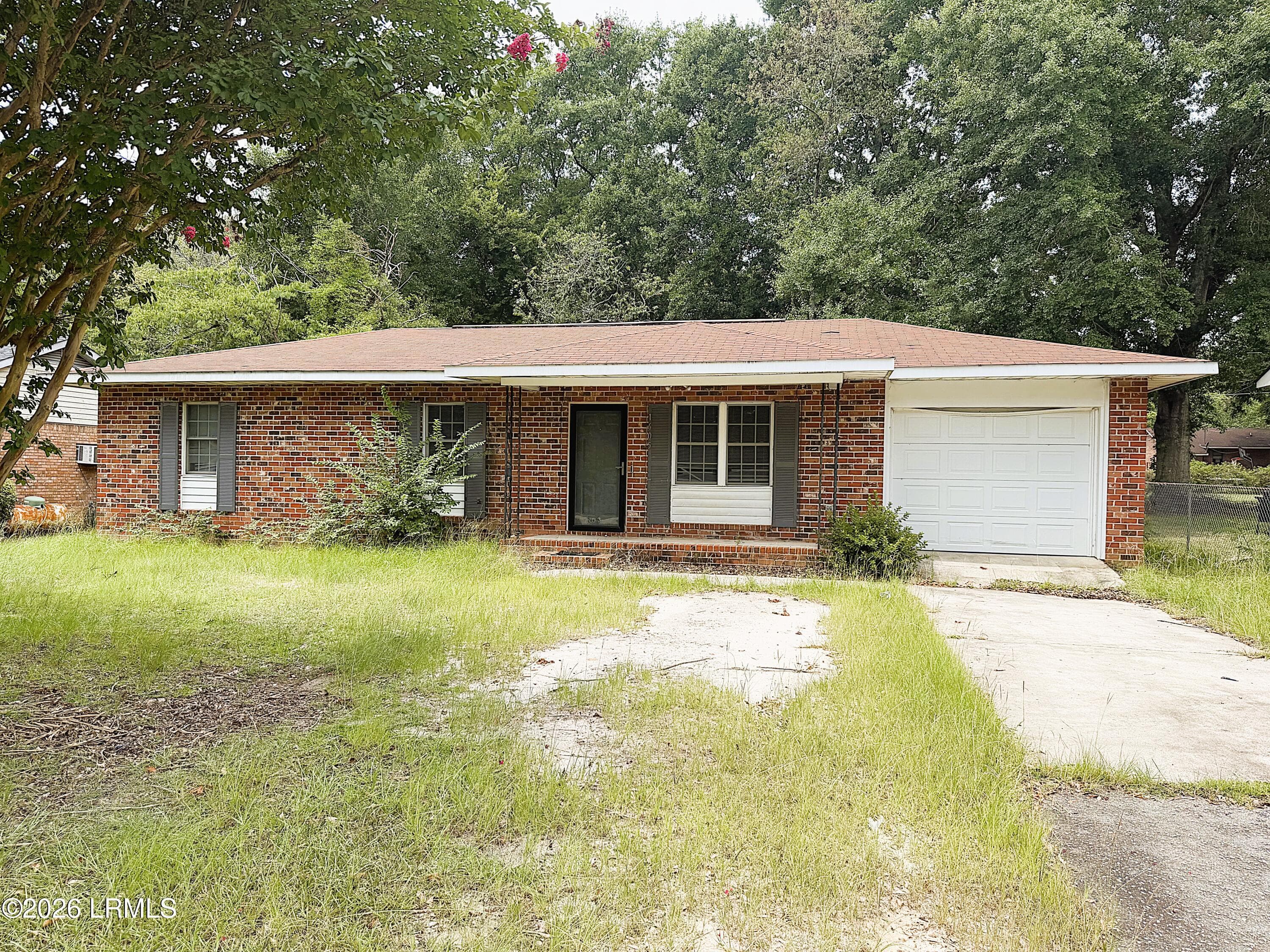 1605 Clinton Street, Barnwell, SC 29812