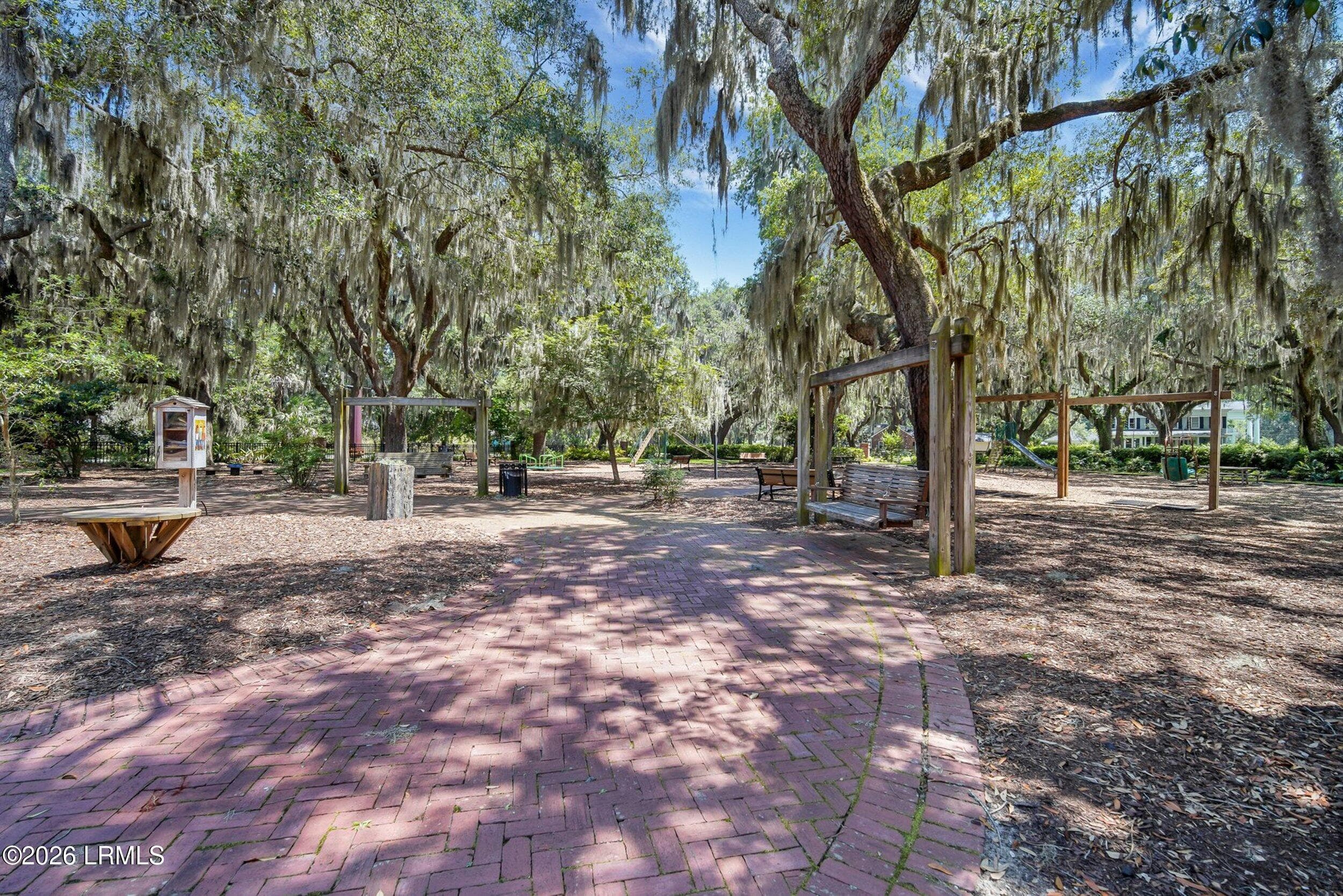 116_img_8452 - 163 James Street, Beaufort, SC 29902