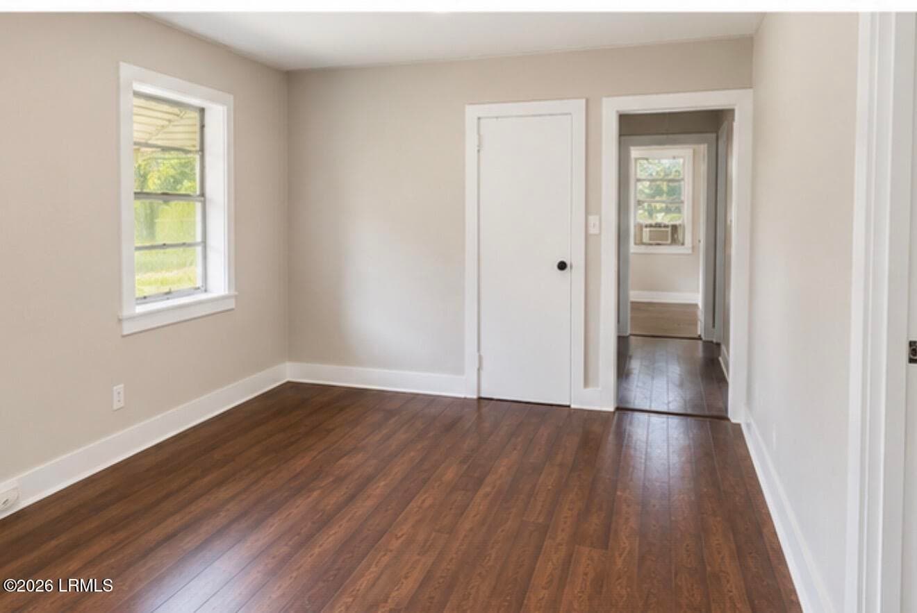 Living room - 402 Ellis Street, Hampton, SC 29924, Hampton