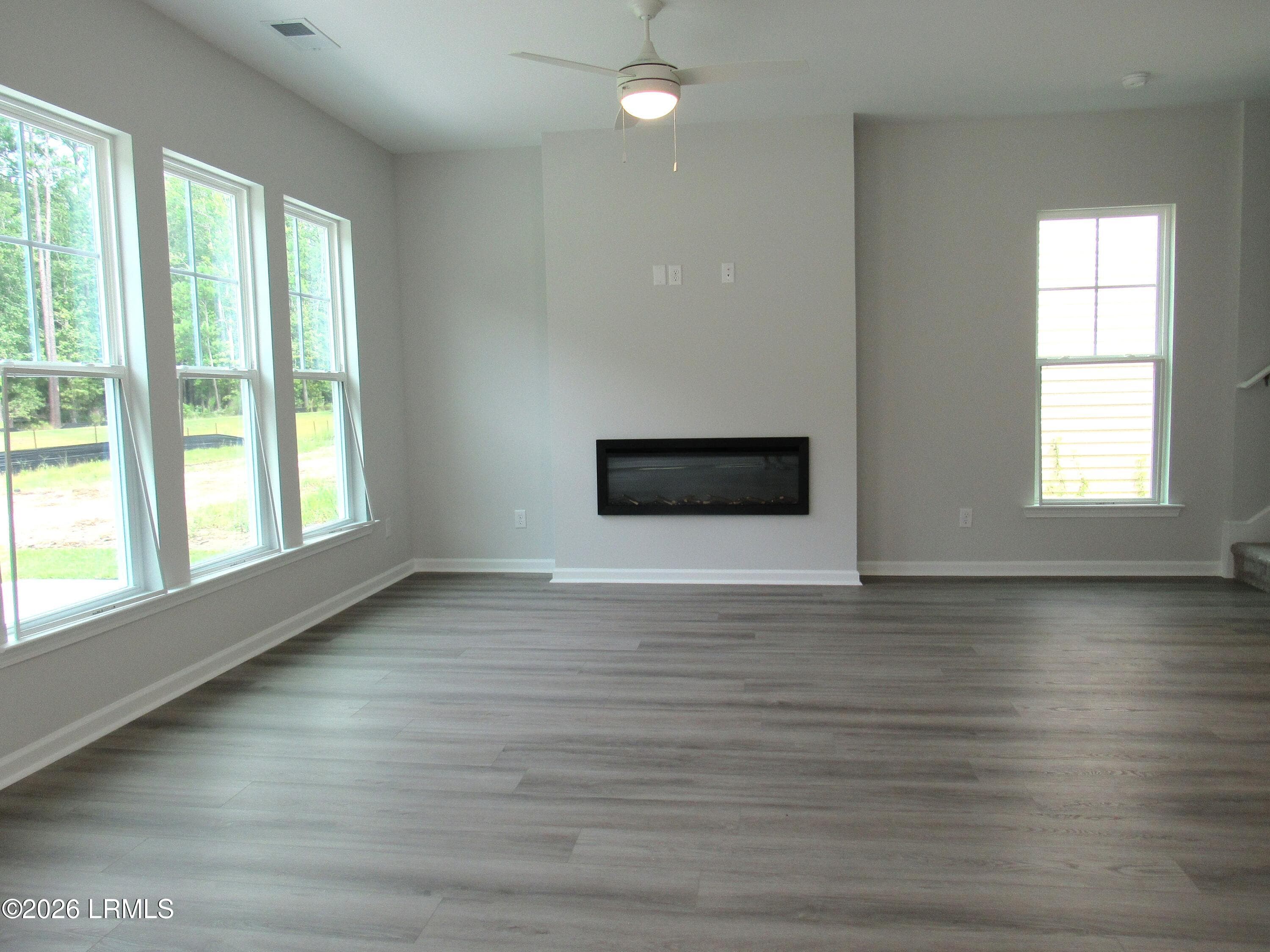 Family room - 371 Conifer Street, Hardeeville, SC 29927