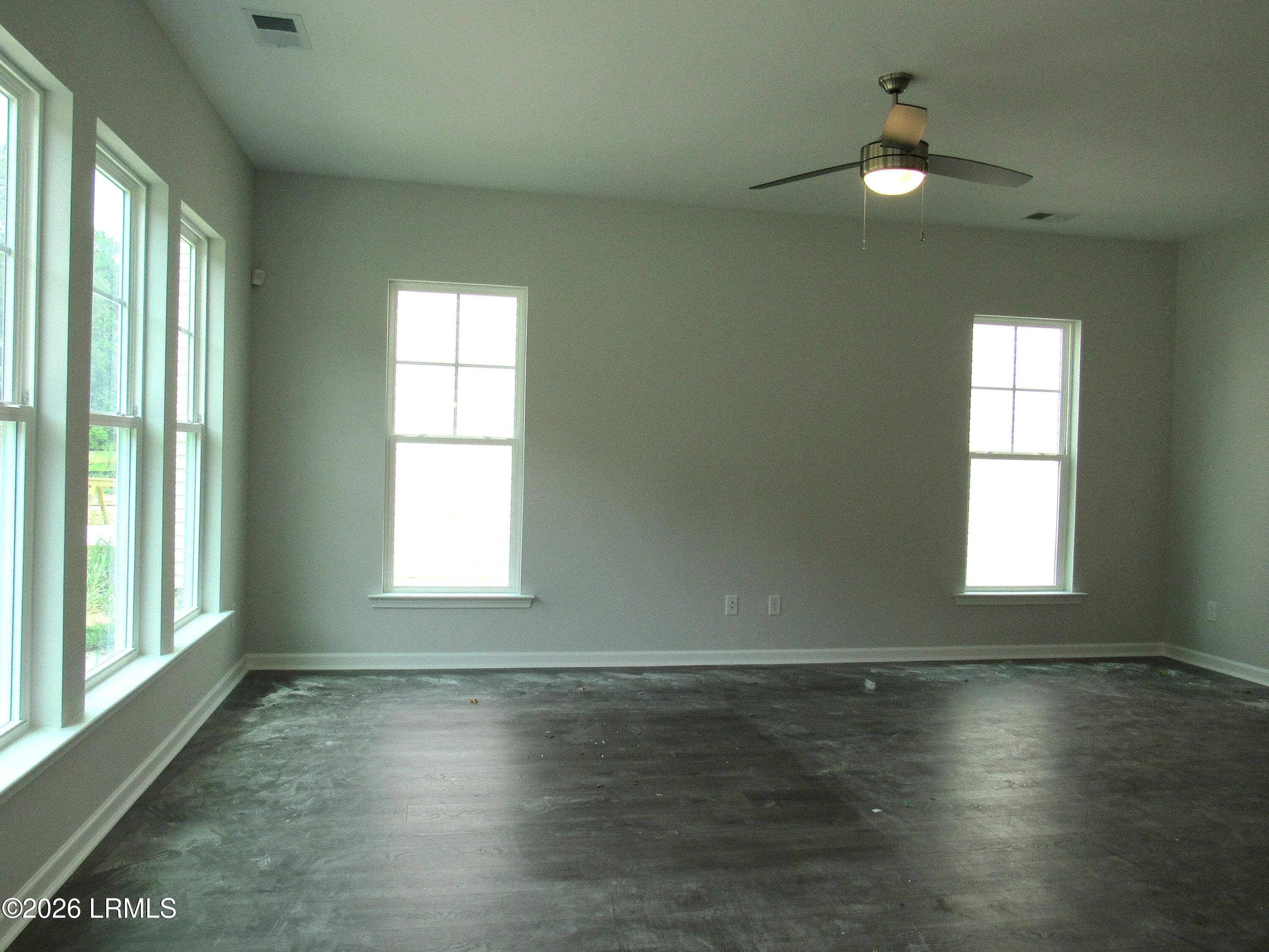 Family room - 385 Conifer Street, Hardeeville, SC 29927