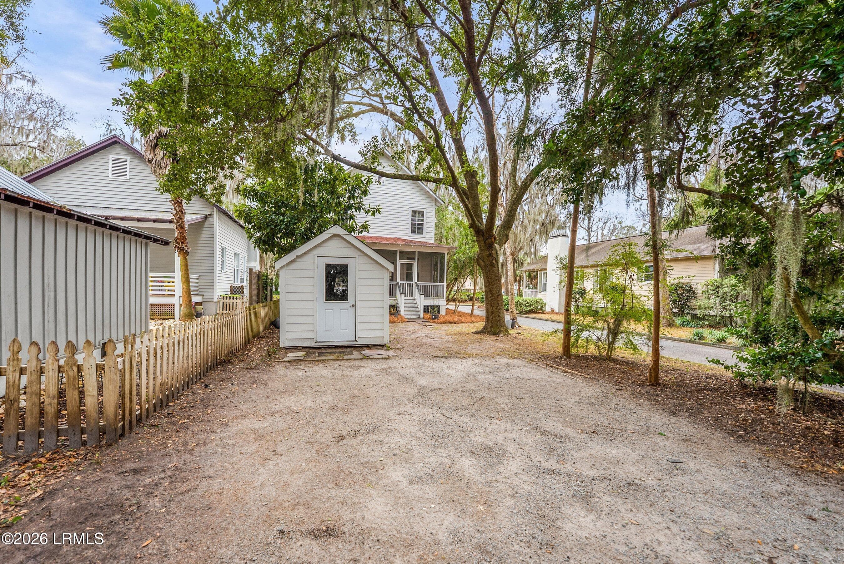 DSC07890.jpg-SMALL - 2677 Broad Street, Beaufort, SC 29902