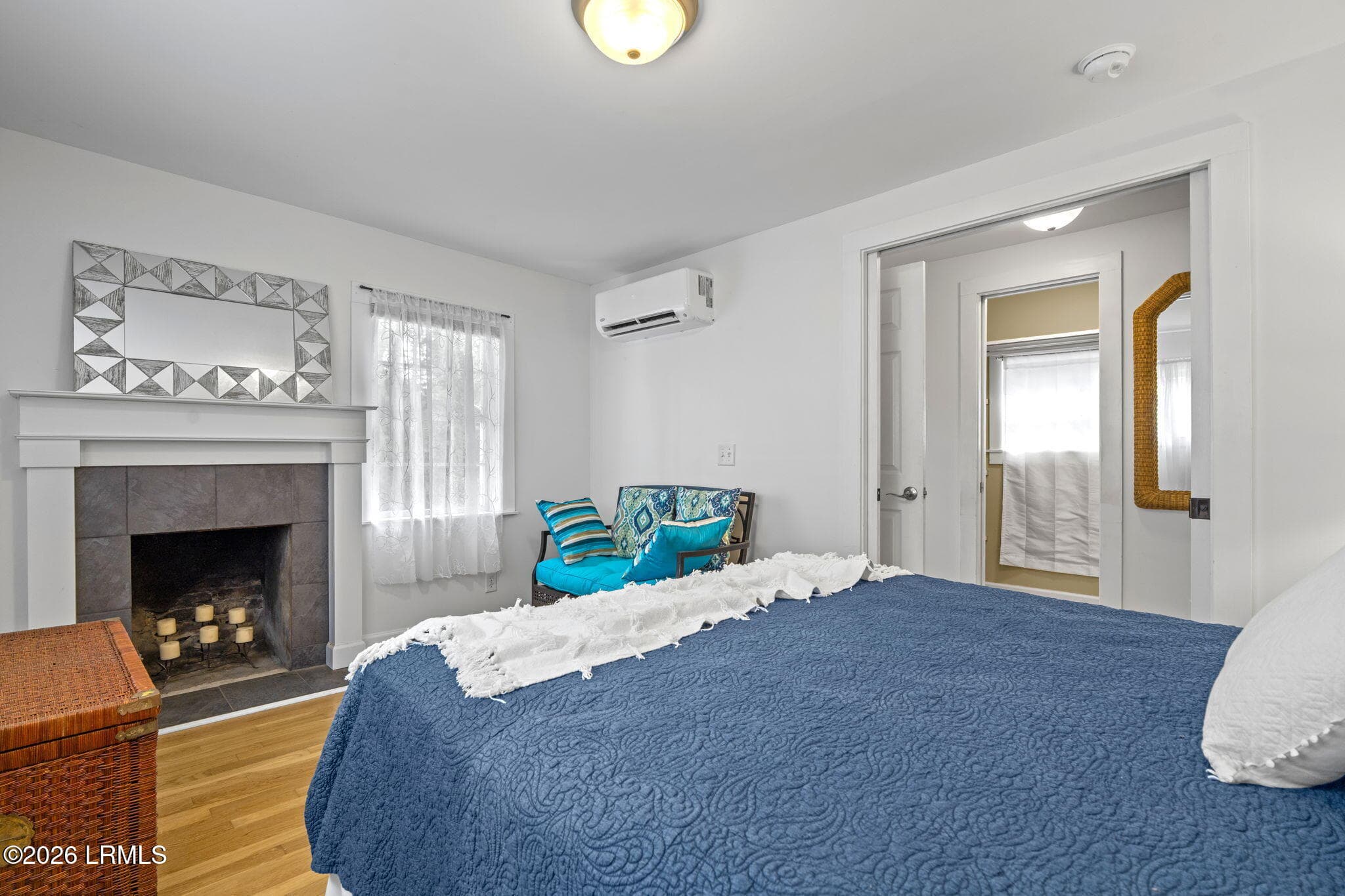 30-web-or-mls-DSC08832 - 910 Duke Street, Beaufort, SC 29902