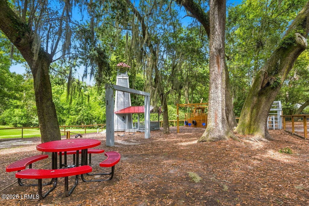 Playground - 79 Bostick Circle, Beaufort, SC 29902