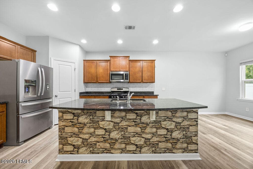 Kitchen - 32 Pacolet Lane, Beaufort, SC 29906