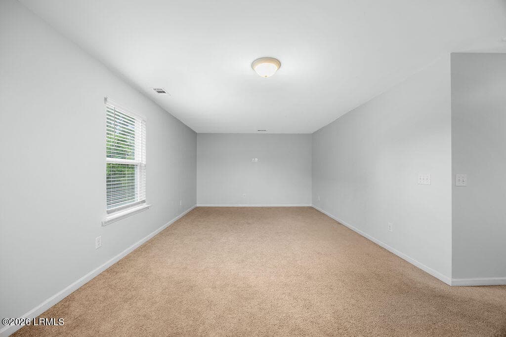 Upstairs Loft - 32 Pacolet Lane, Beaufort, SC 29906