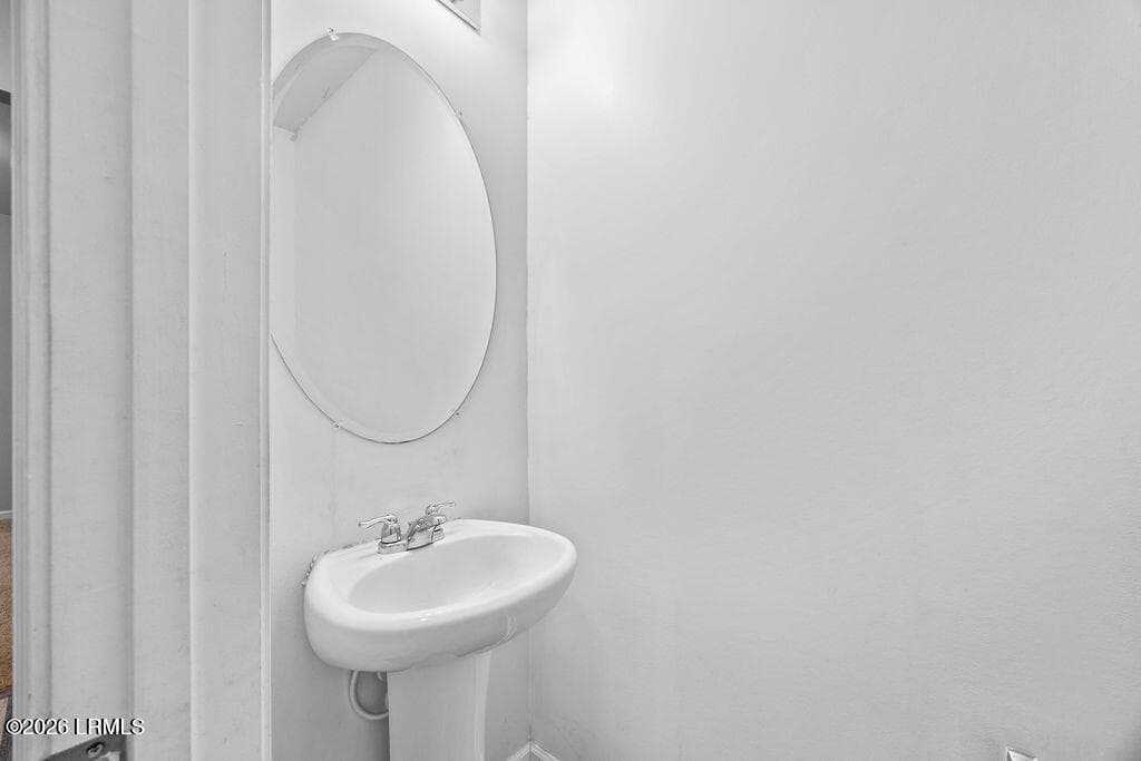 1/2 Bath Downstairs - 32 Pacolet Lane, Beaufort, SC 29906