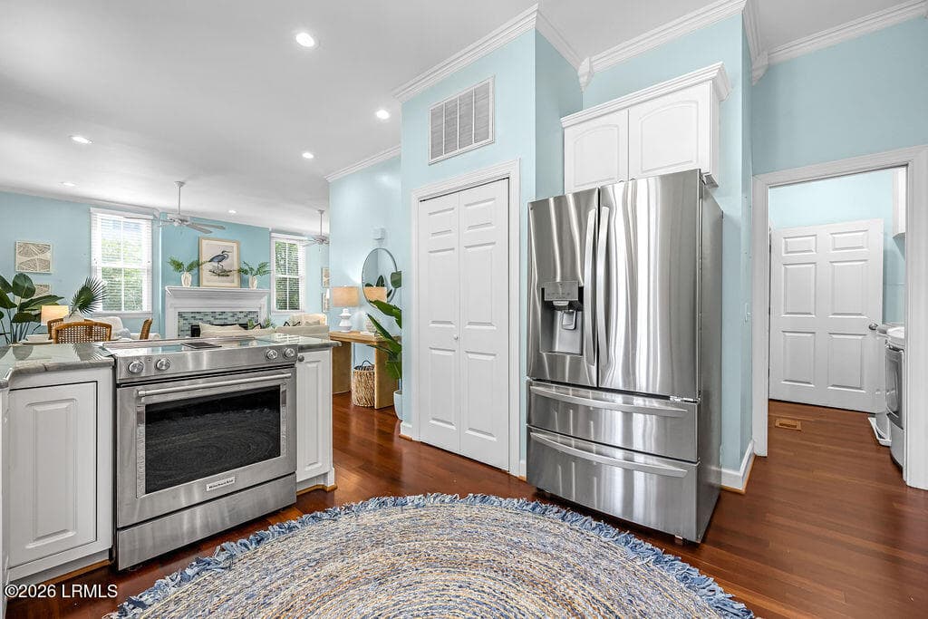 Kitchen - 79 Bostick Circle, Beaufort, SC 29902