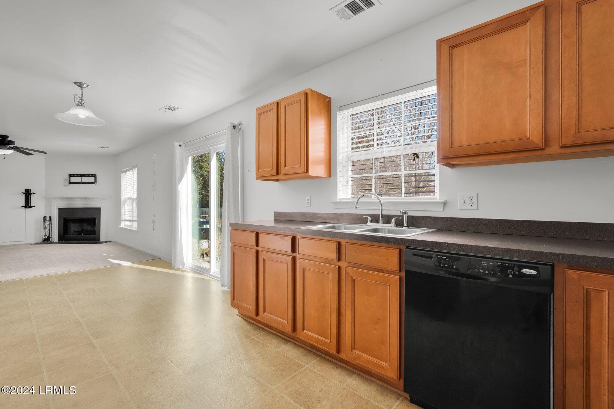 29-web-or-mls-DSC07263 - 25 Pennyroyal Way, Beaufort, SC 29906