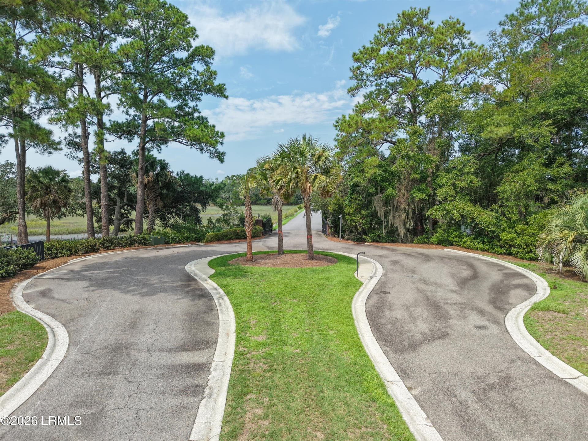 21-8 Governor Blake Dr - 8 Governor Blake Drive, Beaufort, SC 29907