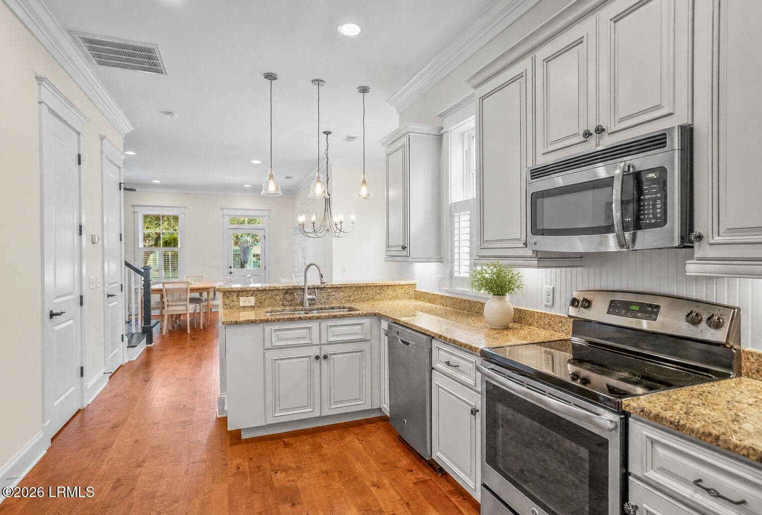 Virtual Staging - 141 Willow Point Road, Beaufort, SC 29906