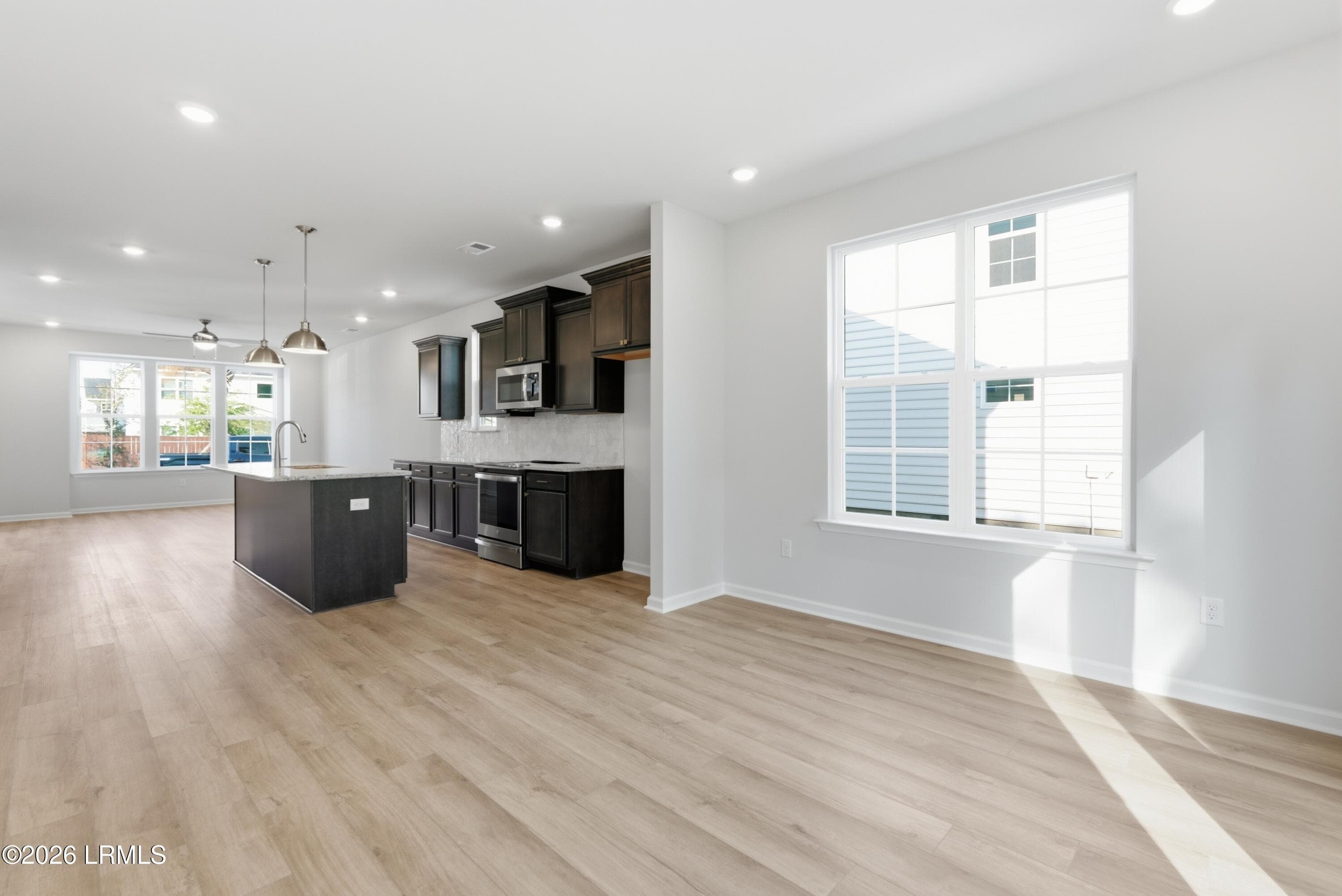 Eat-In/Dining Area - 33 Rearden Way, Beaufort, SC 29906
