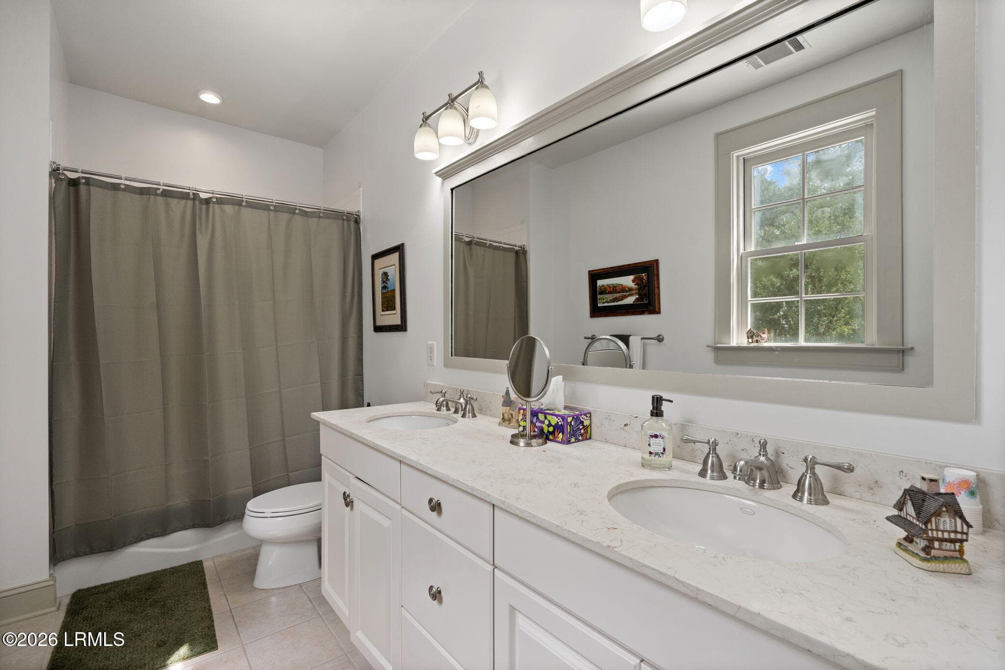 Guest Bath 3 (1) - 11 Park Square S, Beaufort, SC 29907