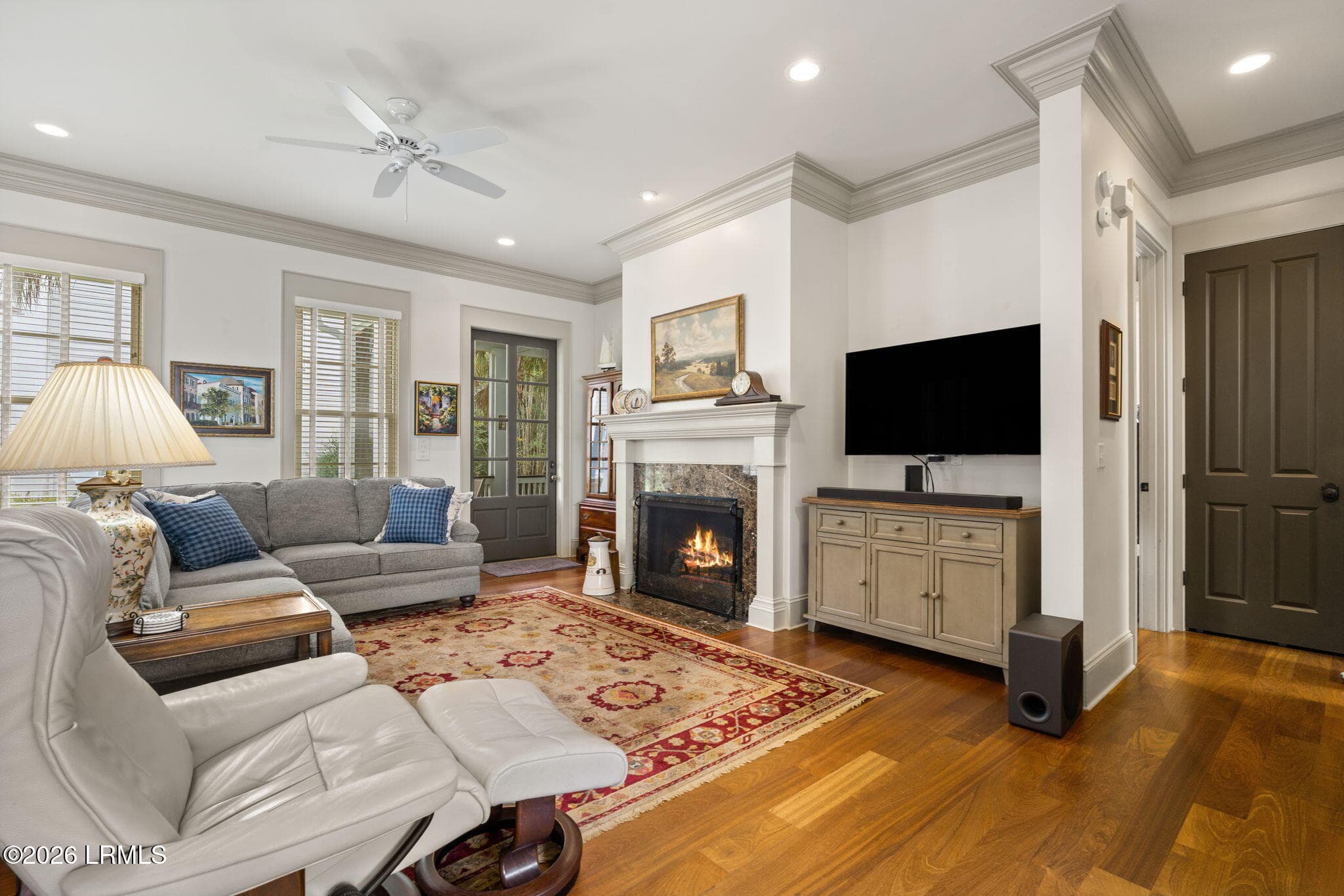 Livingroom (2) - 11 Park Square S, Beaufort, SC 29907