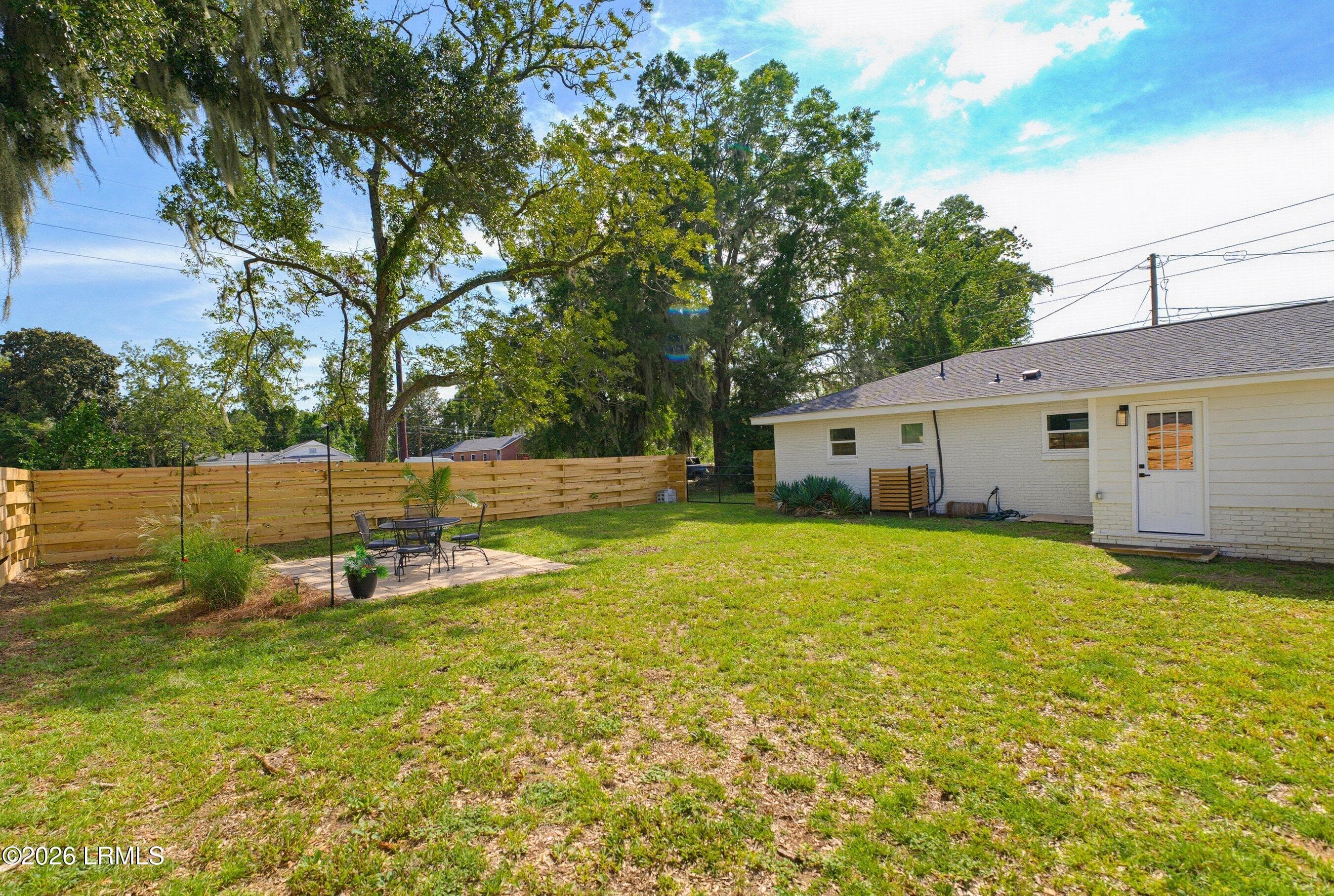DSC06727-1.jpg-SMALL - 1922 Baggett Street, Beaufort, SC 29902
