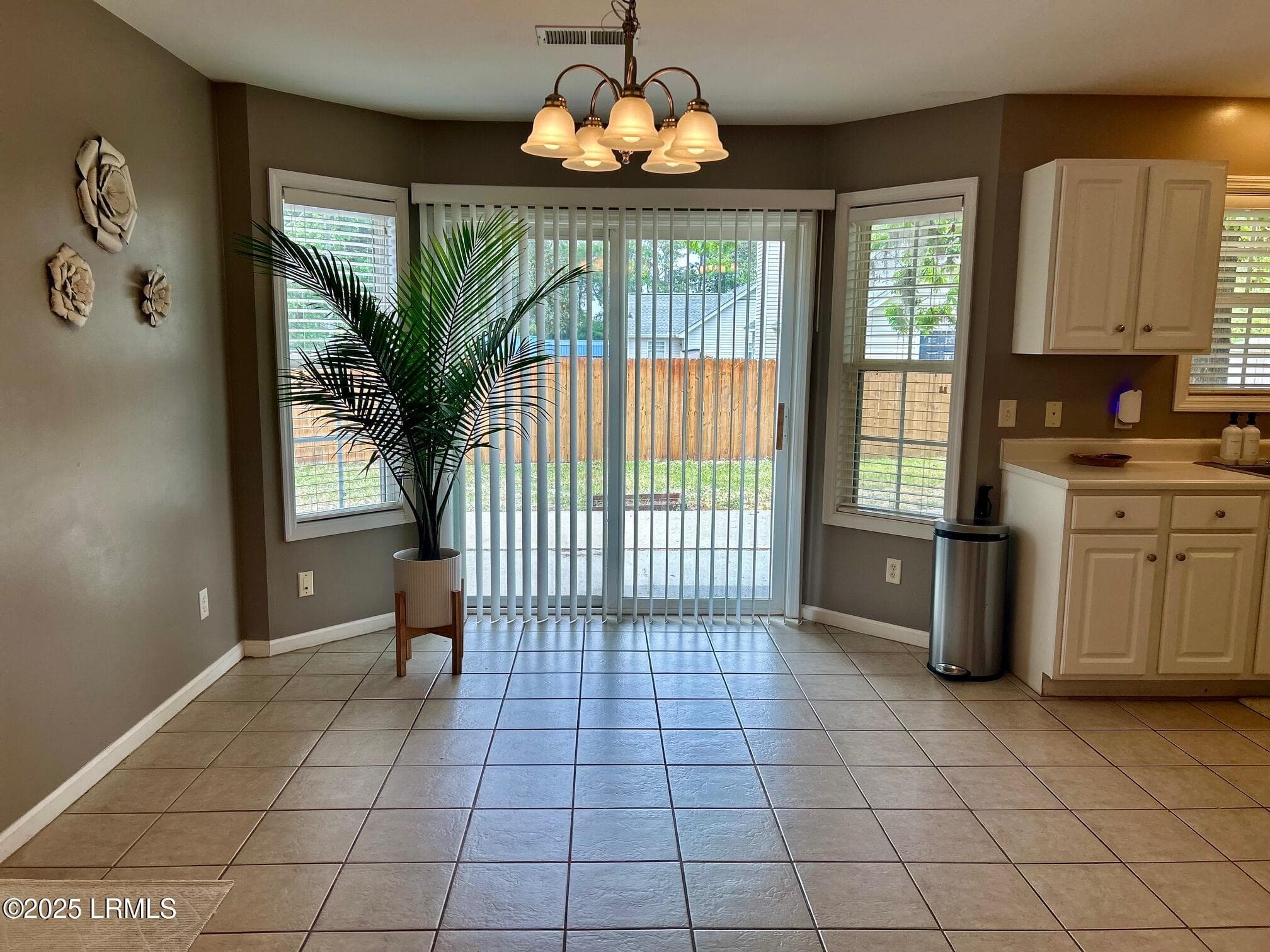IMG_2334 - 14 Ardmore Avenue, Beaufort, SC 29907