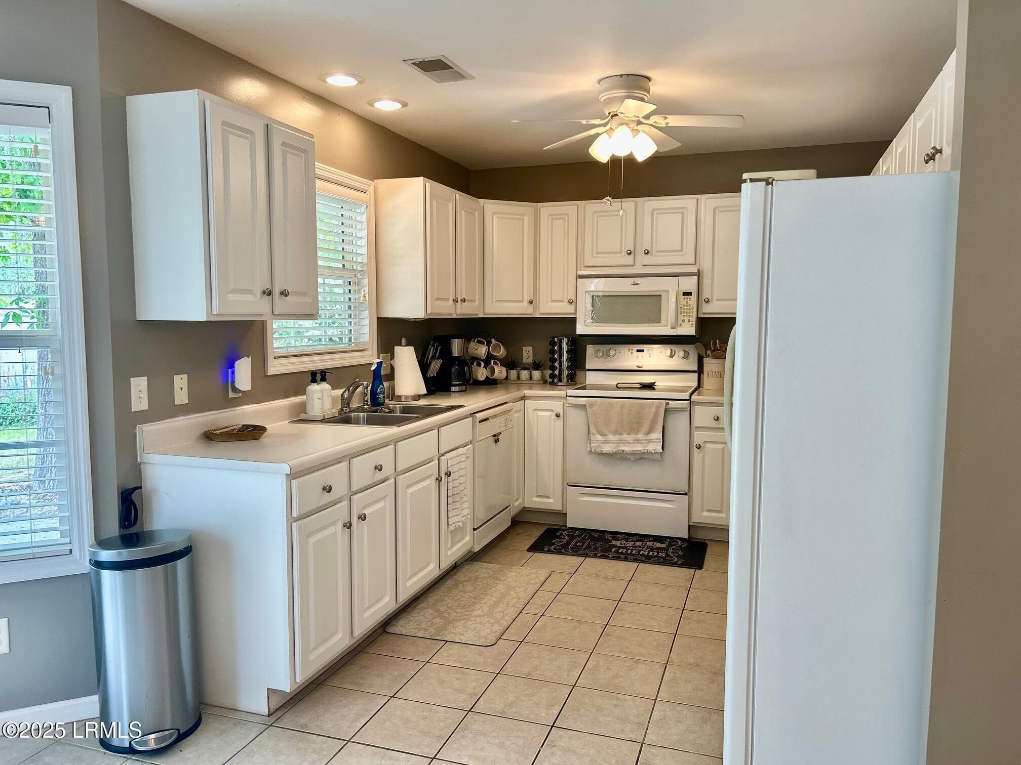 IMG_2335 - 14 Ardmore Avenue, Beaufort, SC 29907