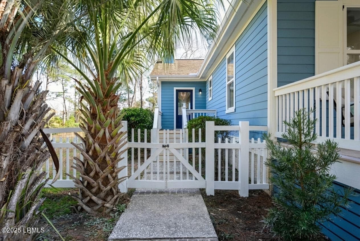 collov-ai_20251229123420_r4grl3 - 8 River Drive, Beaufort, SC 29907