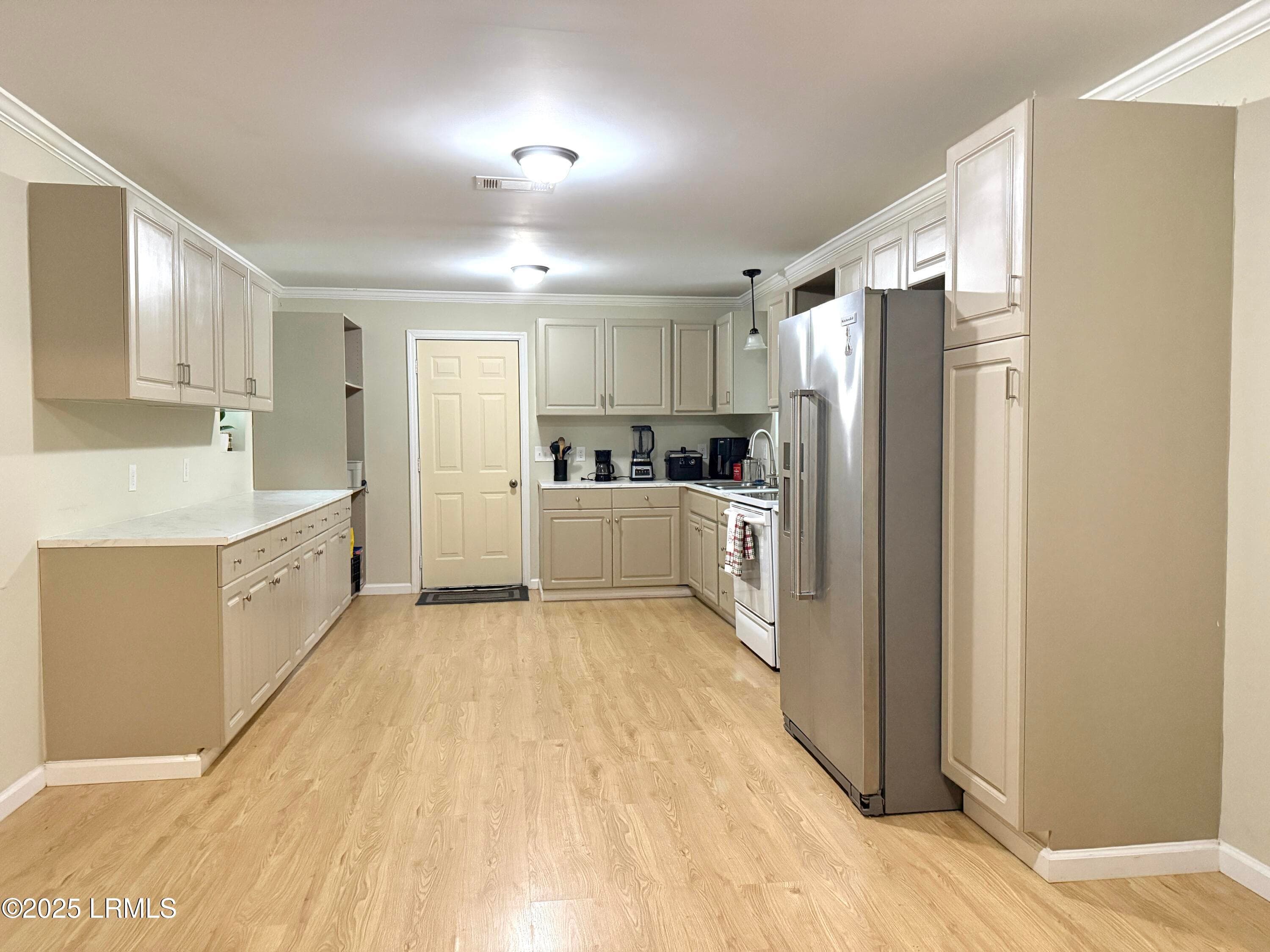IMG_7602 - 801 Elm Street E, Hampton, SC 29924, Hampton