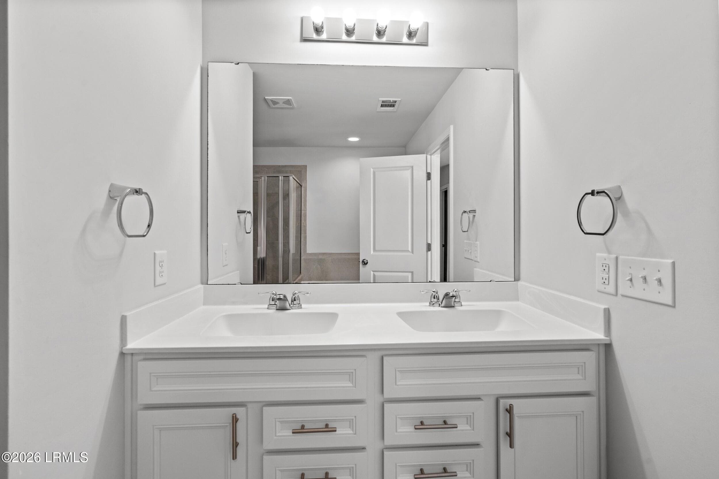 En-Suite - 1 Toxaway Lane, Beaufort, SC 29906
