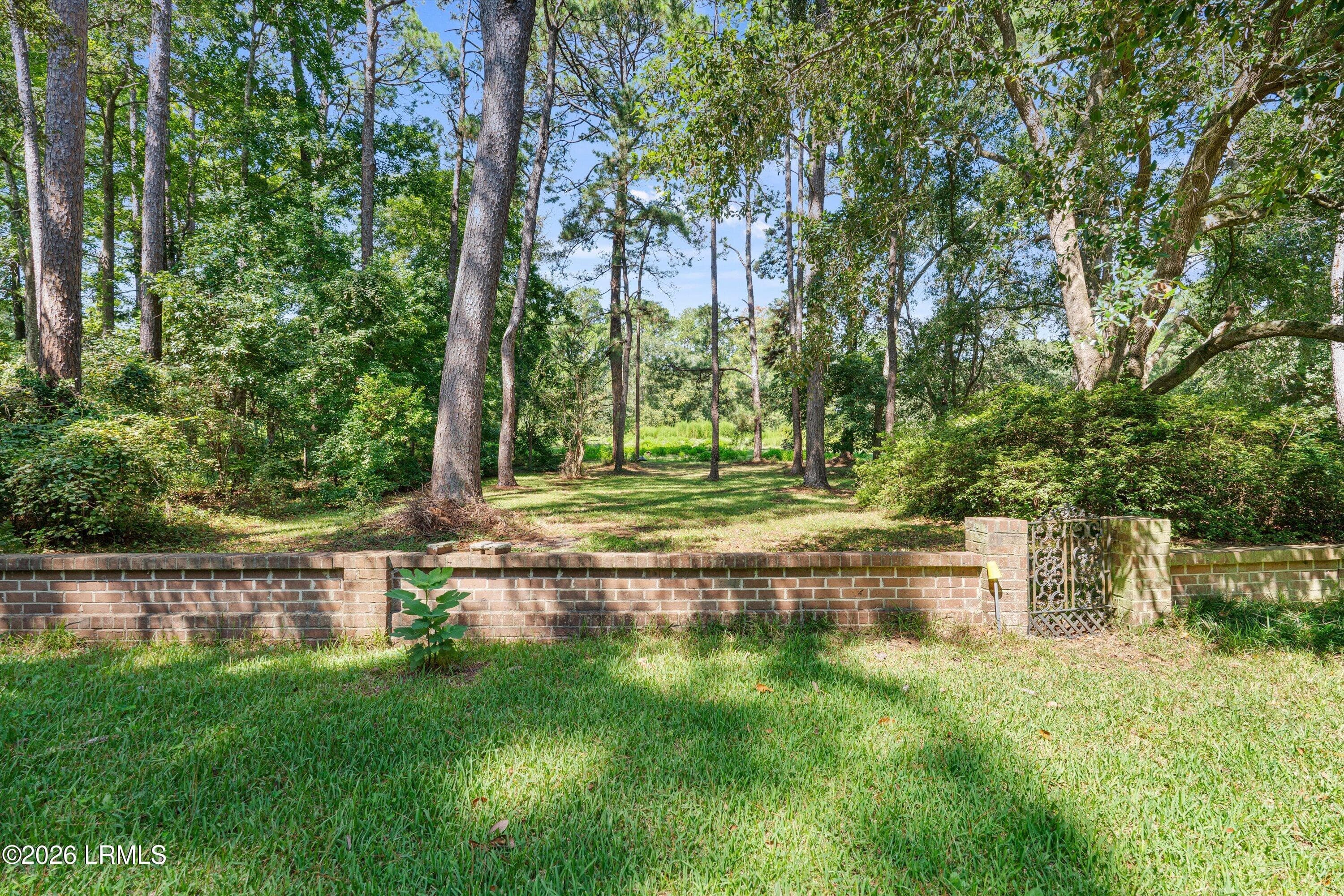 35-61 Wade Hampton Dr - 61 Wade Hampton Drive, Beaufort, SC 29907