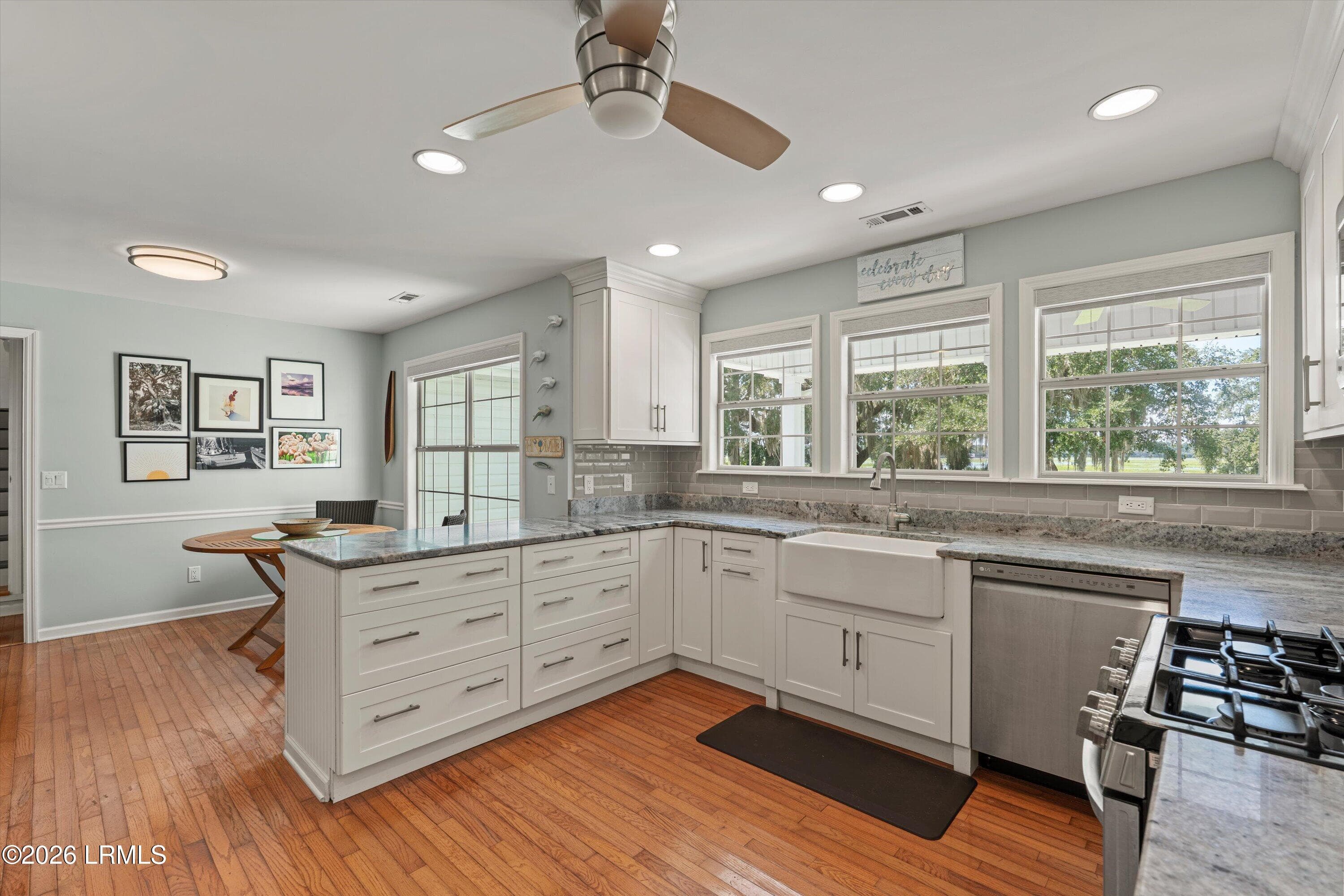 05-257 Pleasant Point Dr - 257 Pleasant Point Drive, Beaufort, SC 29907