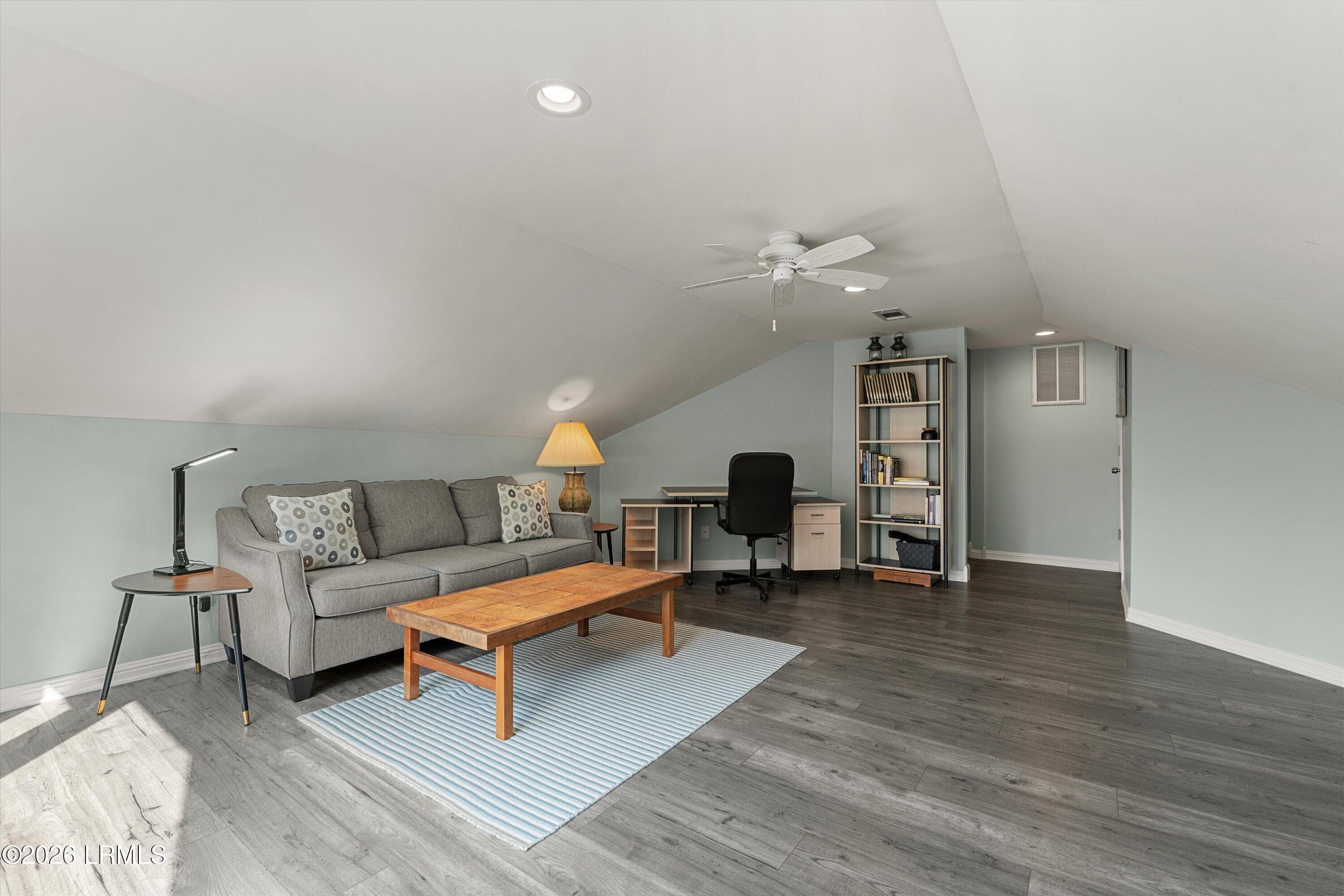 26-257 Pleasant Point Dr - 257 Pleasant Point Drive, Beaufort, SC 29907