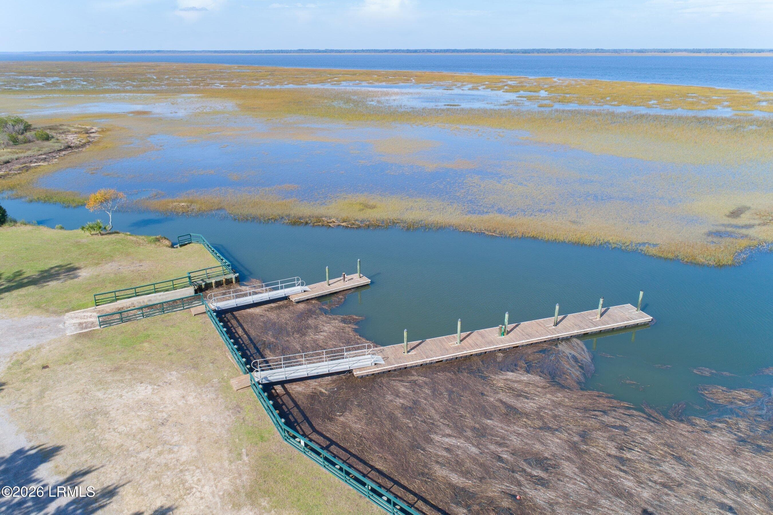 61 - 14 Carter Oaks, Lady's Island, SC 29907
