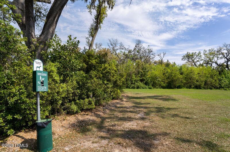 Community3 - 9 Harbison Place, Beaufort, SC 29906