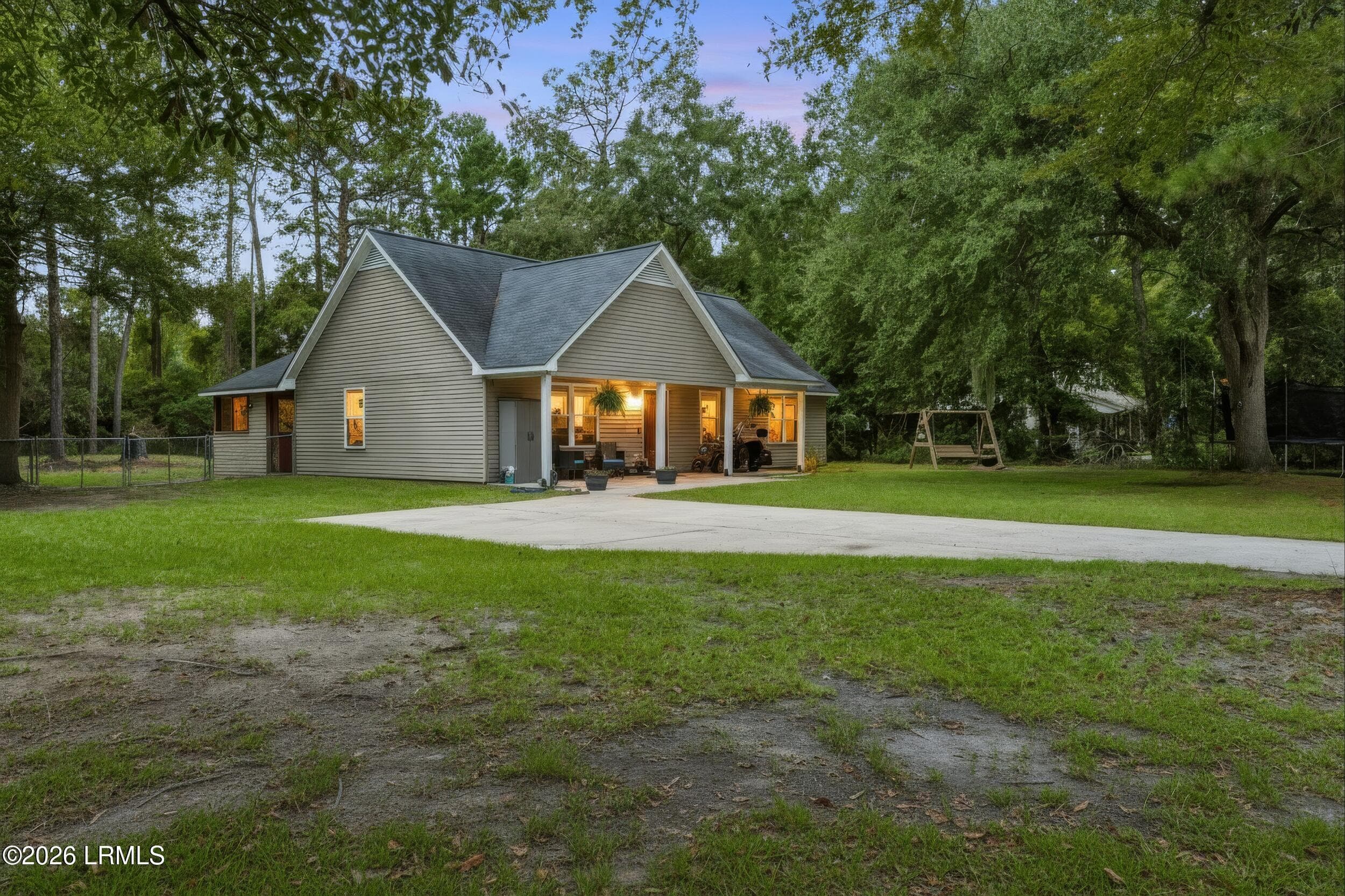 2026-09-09-16-hewlett-rd-beaufort-dusk-j - 16 Hewlett Road, Beaufort, SC 29907