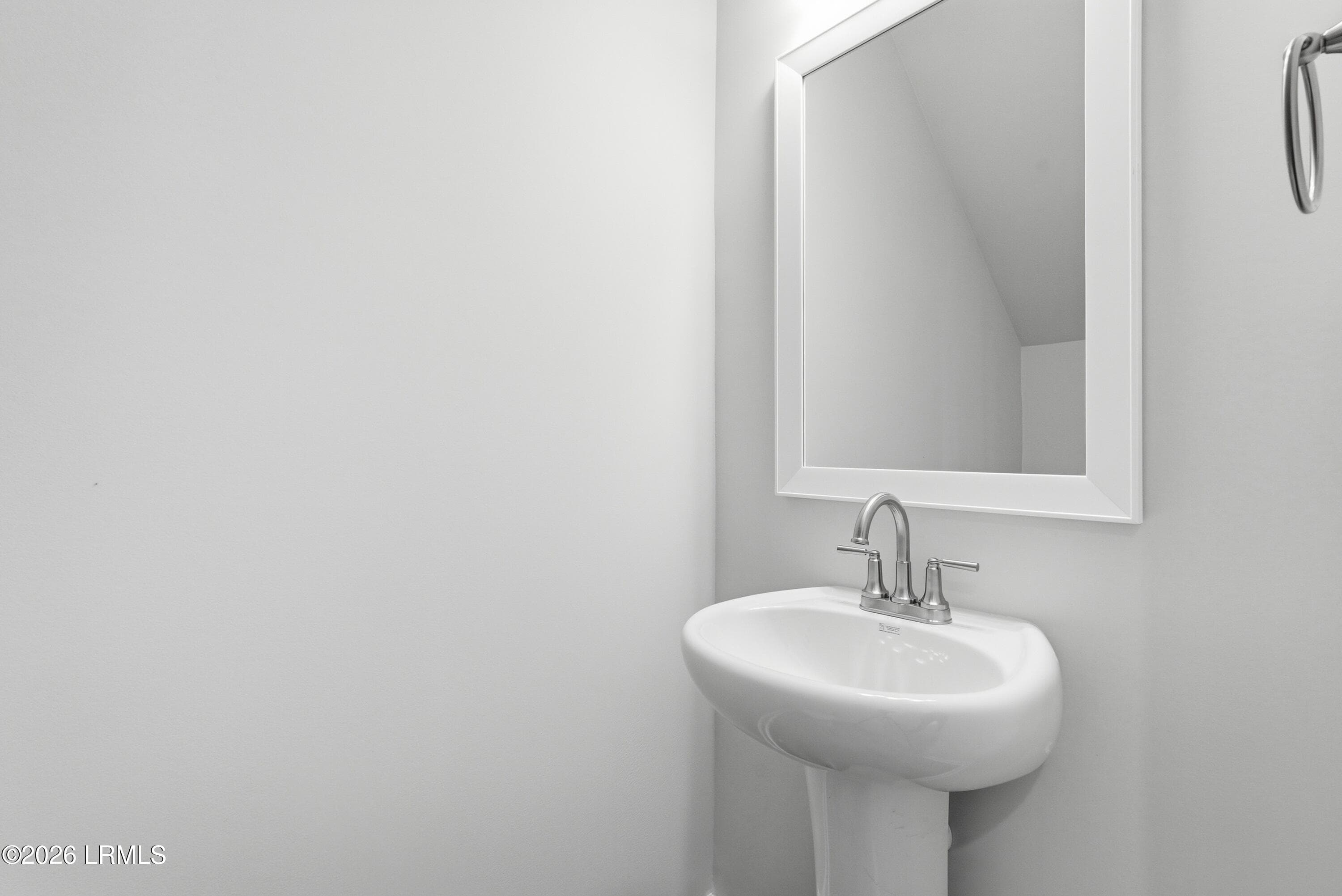 Powder Room - 140 Thistle Lane, Beaufort, SC 29907