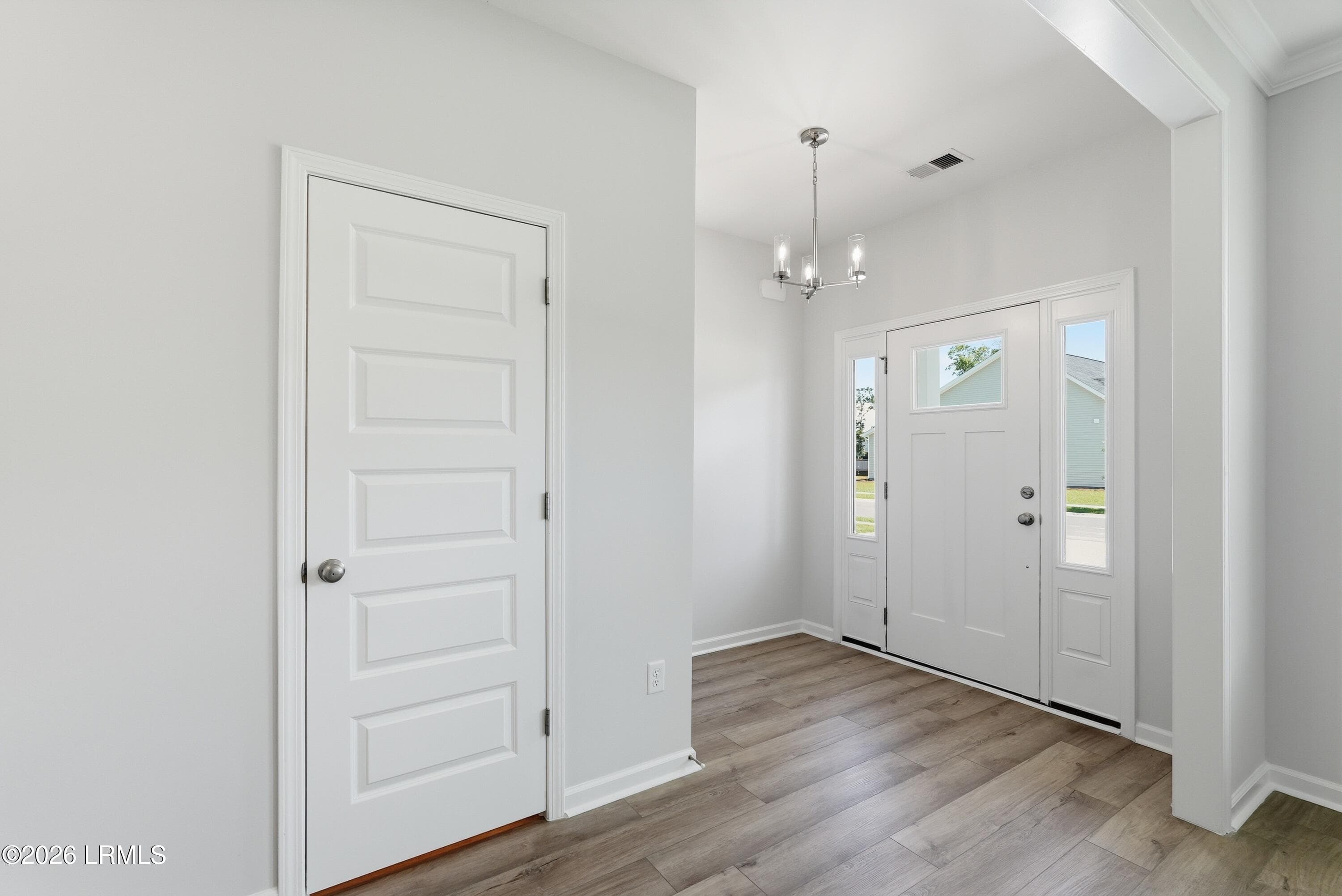 Entry - 140 Thistle Lane, Beaufort, SC 29907