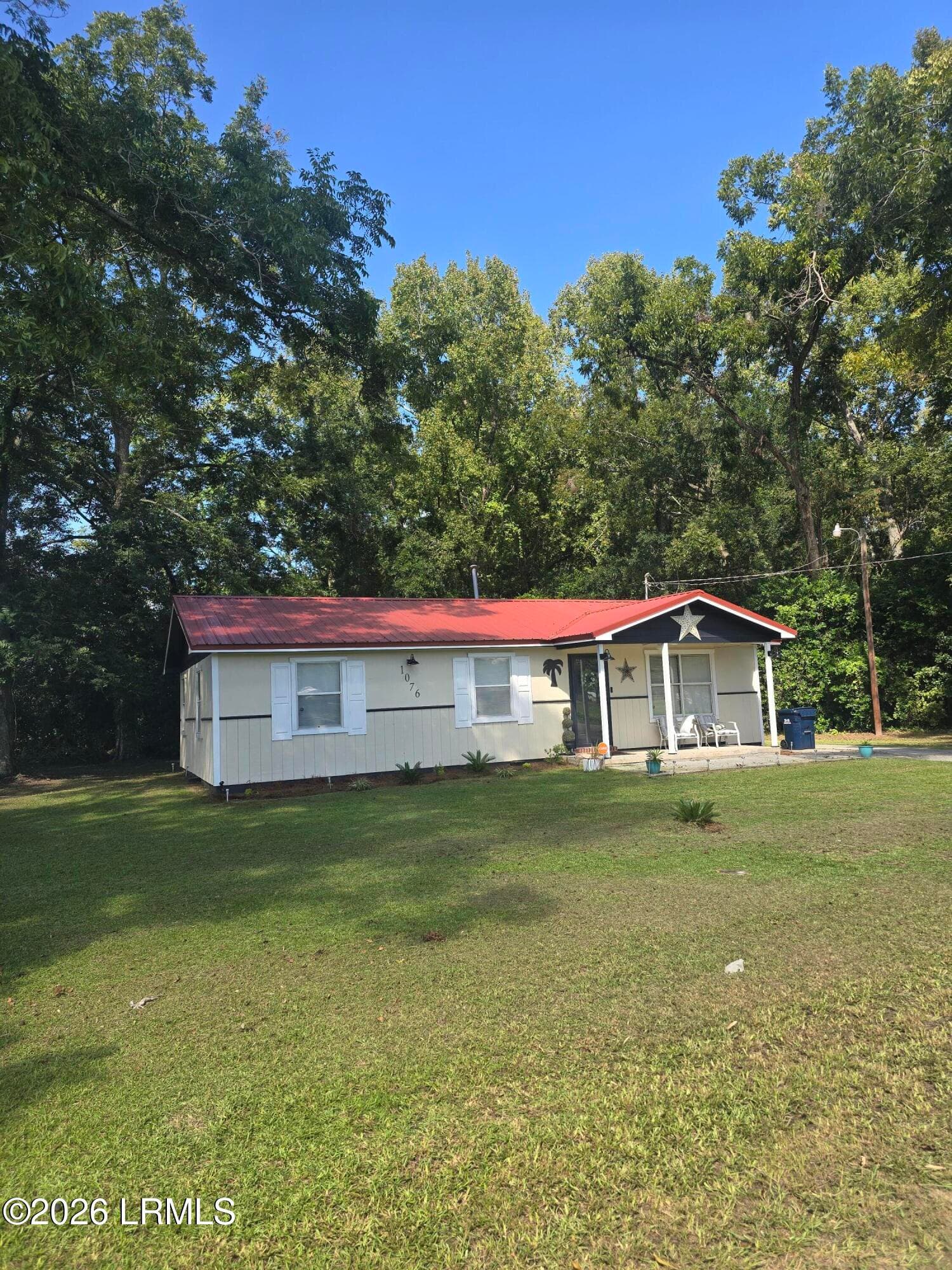 1000049935 - 1076 Aiken Avenue S, Fairfax, SC 29827